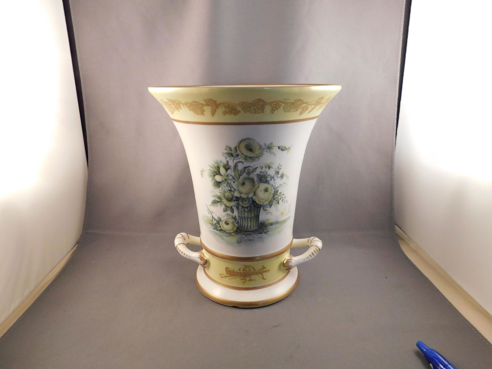 Hand painted Double handled Vase (1 of 7)