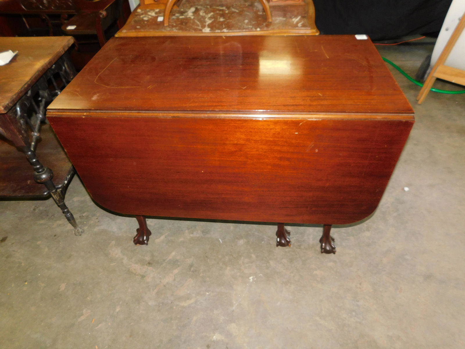 Chippendale Drop Leaf Table (1 of 2)