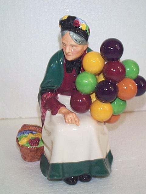 Royal Doulton figurine HN # 1315 The Old Balloon