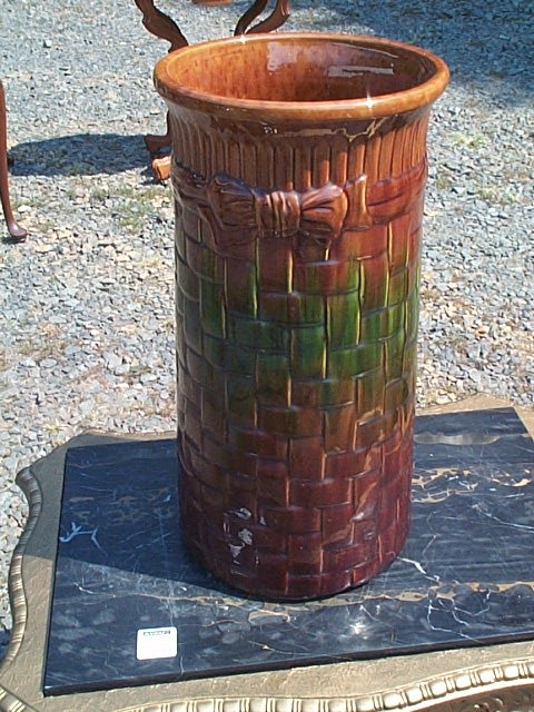 Majolica Umbrella stand with a basket weave design