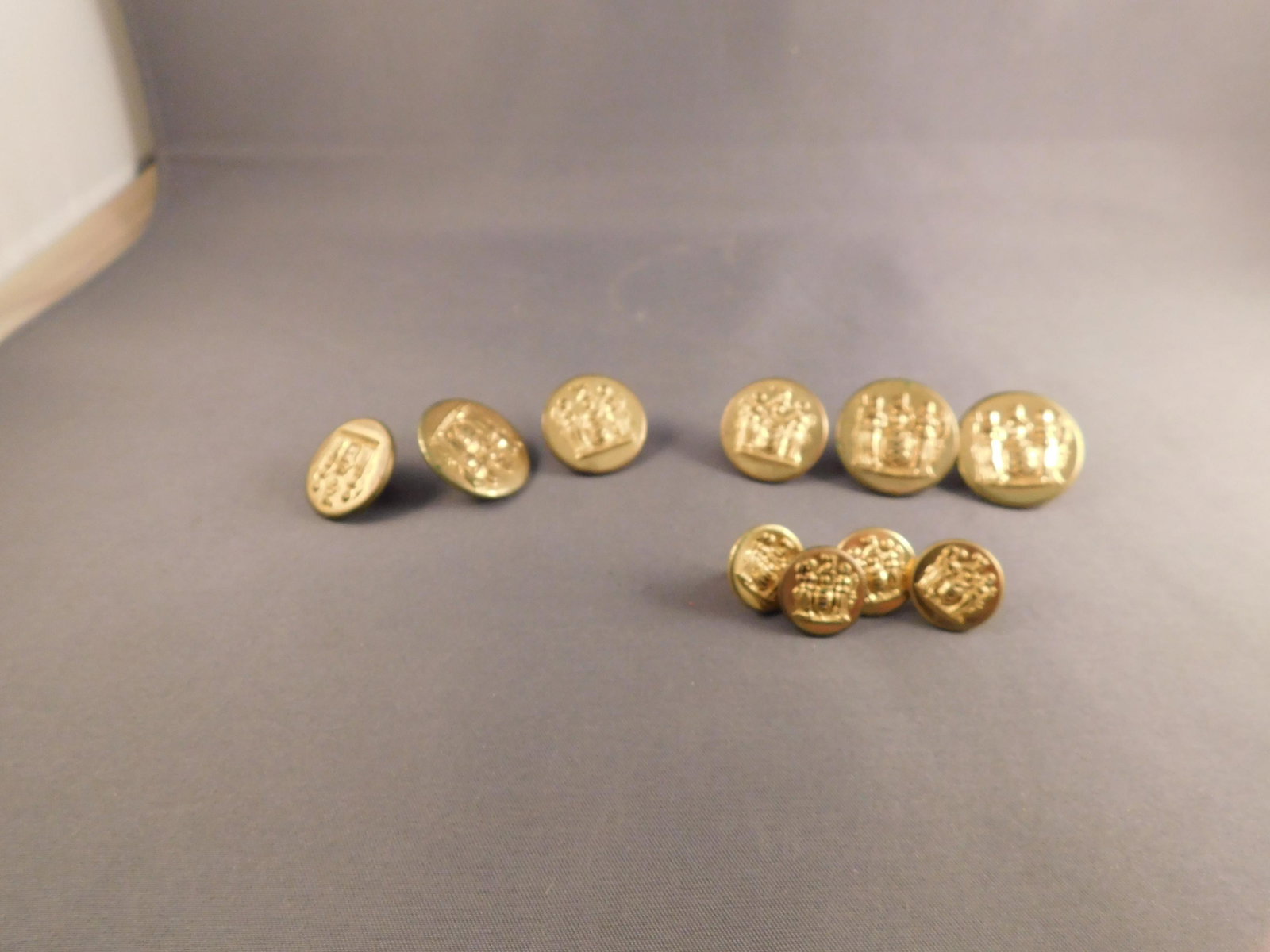 10 Waterbury Button Co NJ State Buttons (1 of 2)