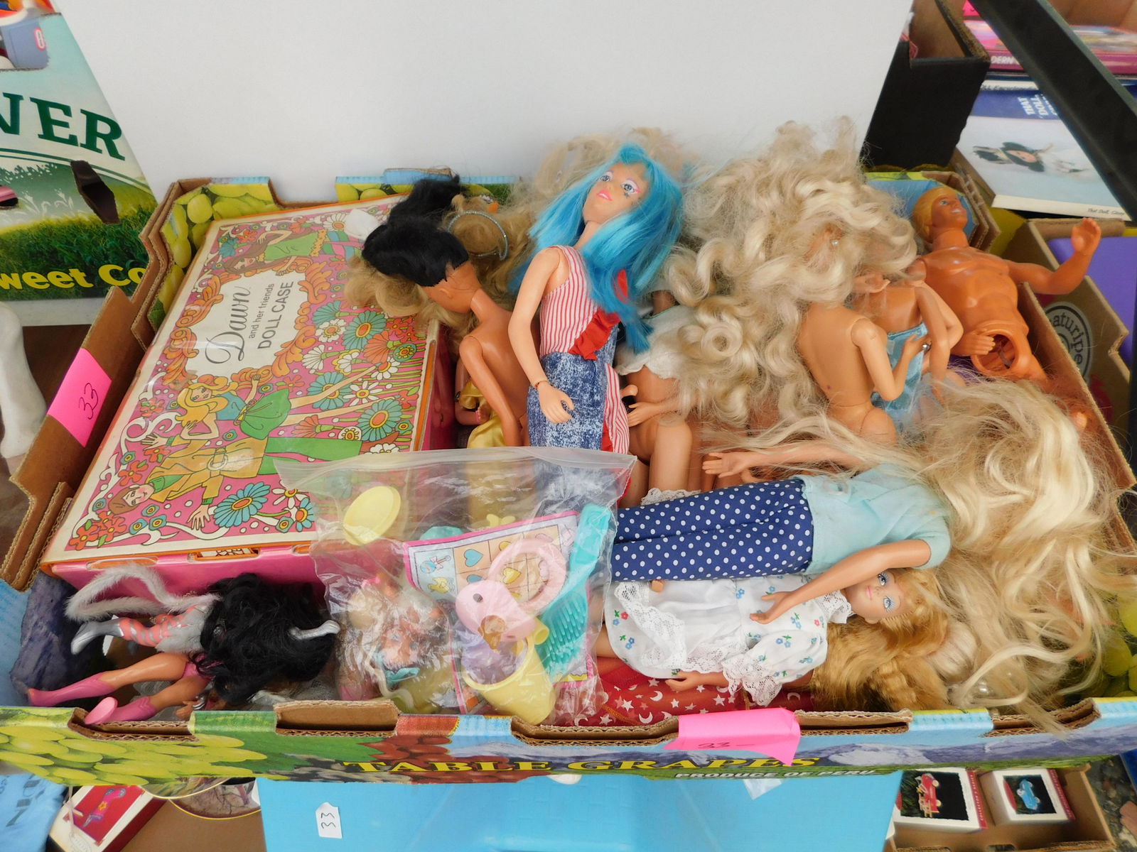 Lot of Dolls and Clothing (1 of 1)