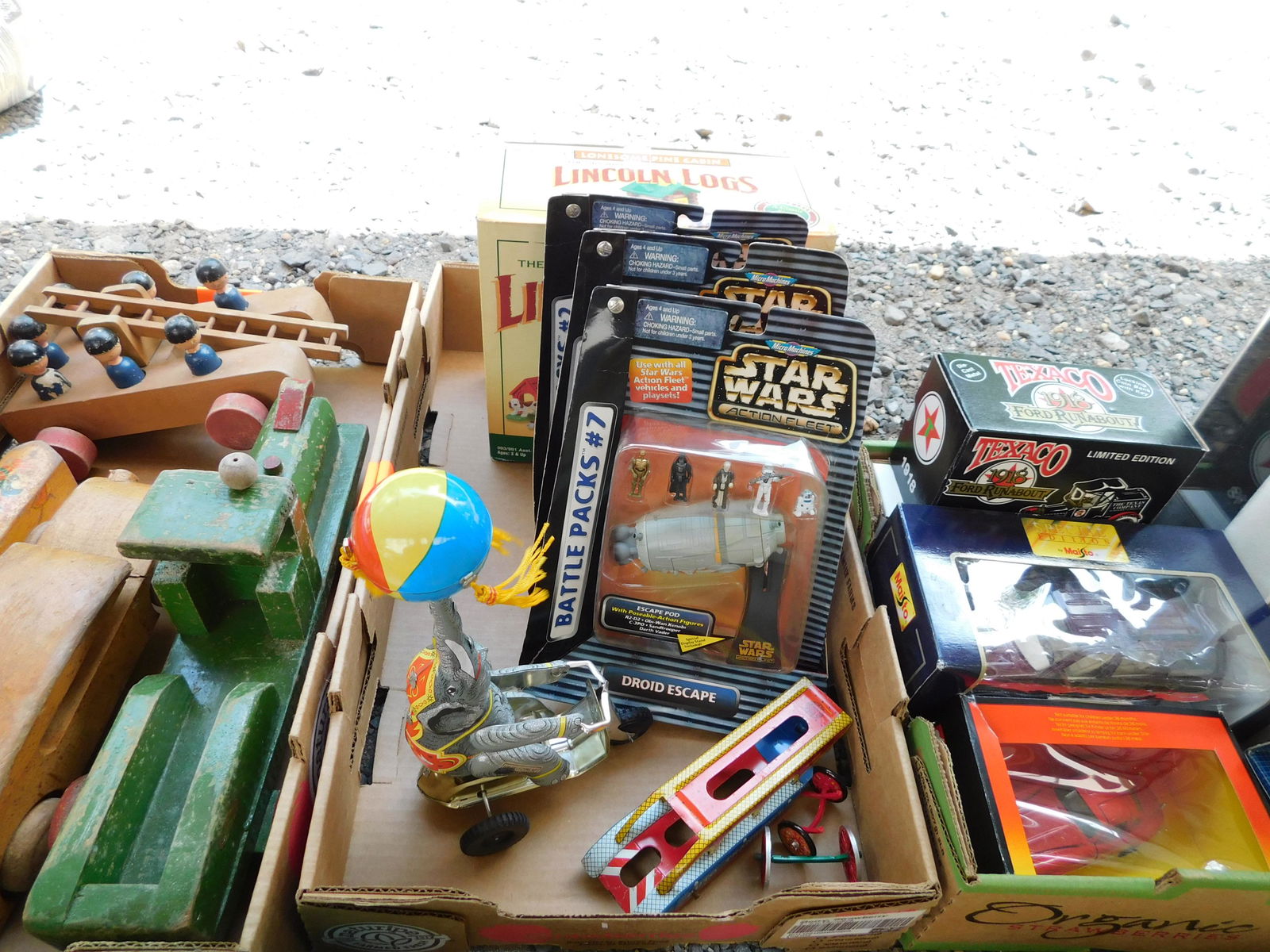 Misc. Lot of Toys: Misc. lot of Lincoln Logs, tin wind up, Star Wars and more. You are bidding at a live sale. Please read the terms and conditions. This sale will be broadcast live on sale day with full descriptions of