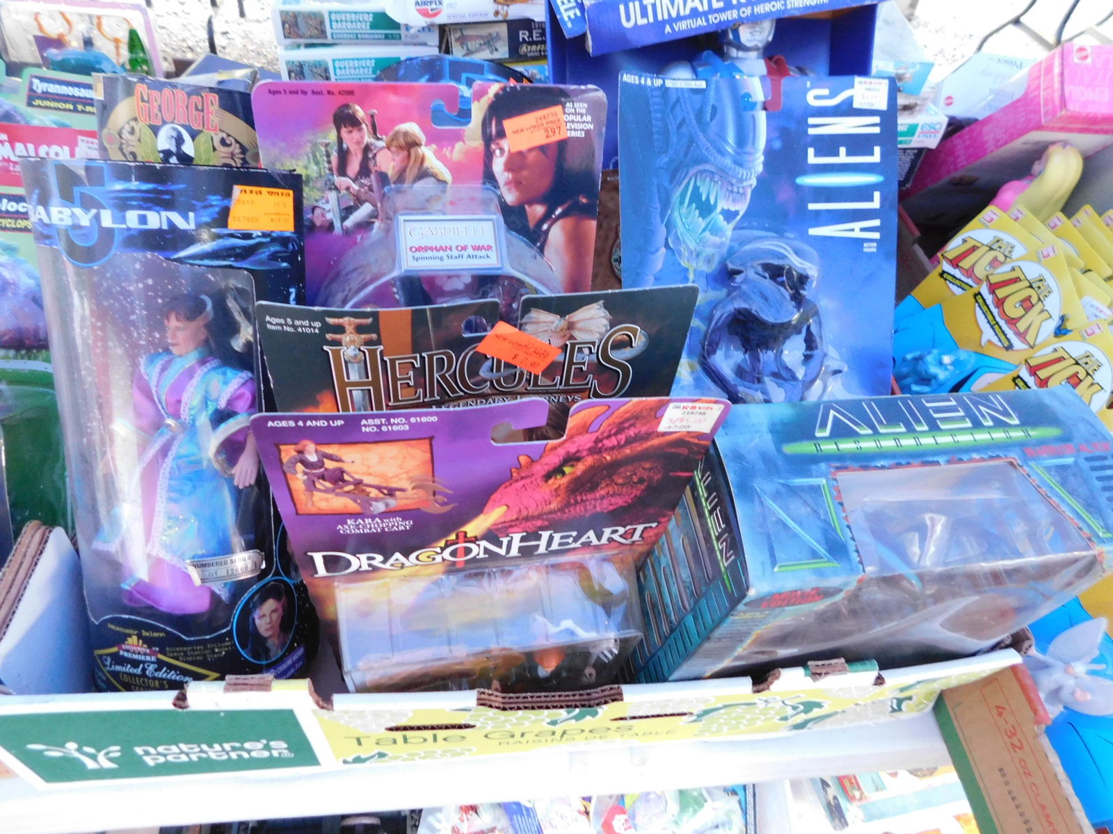 Misc. Figures Lot (1 of 1)