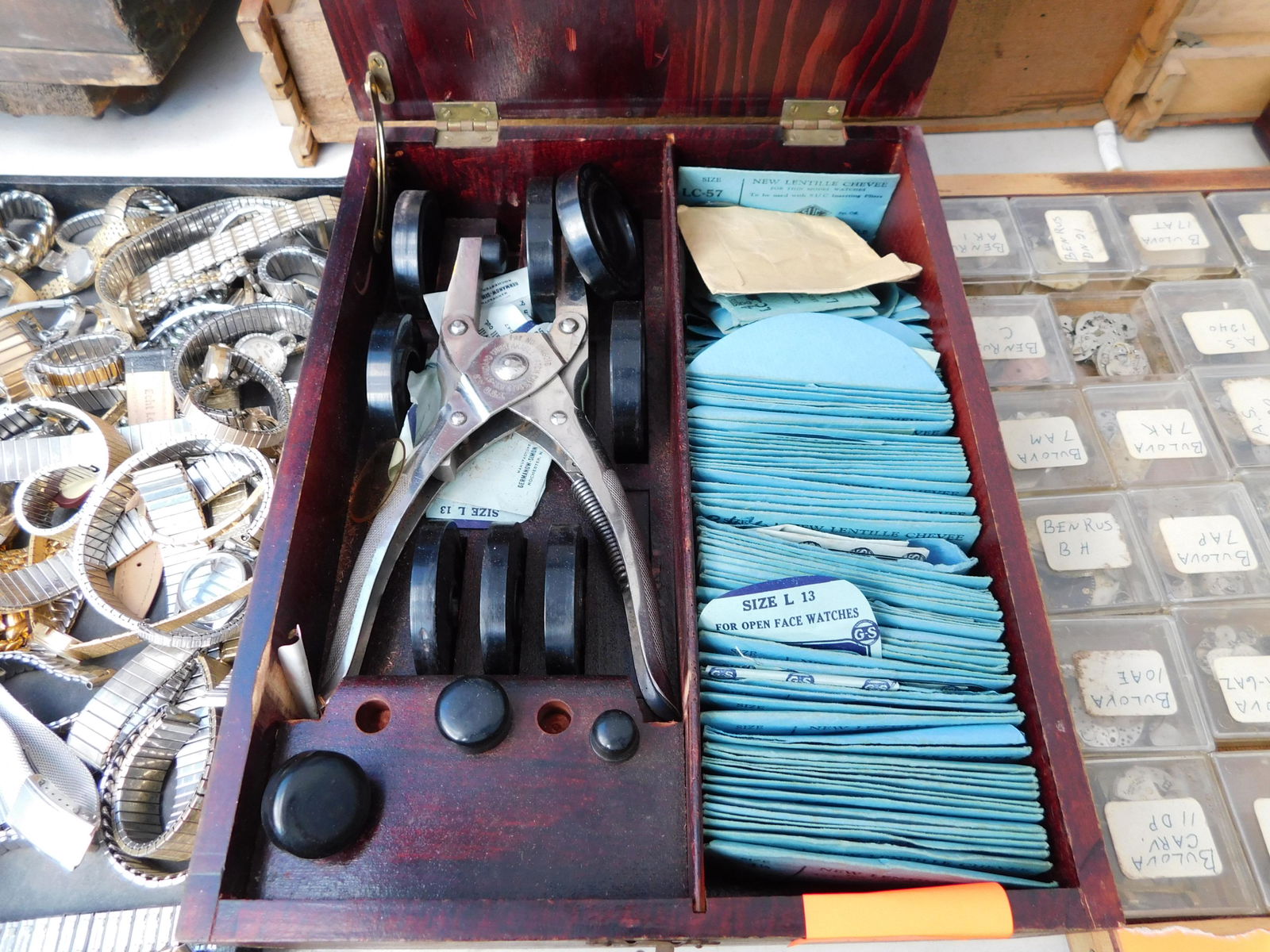 Watch Crystals and Tools in Case: Lot of watch crystals and tools in case. You are bidding at a live sale. Please read the terms and conditions. This sale will be broadcast live on sale day with full descriptions of each lot being sol