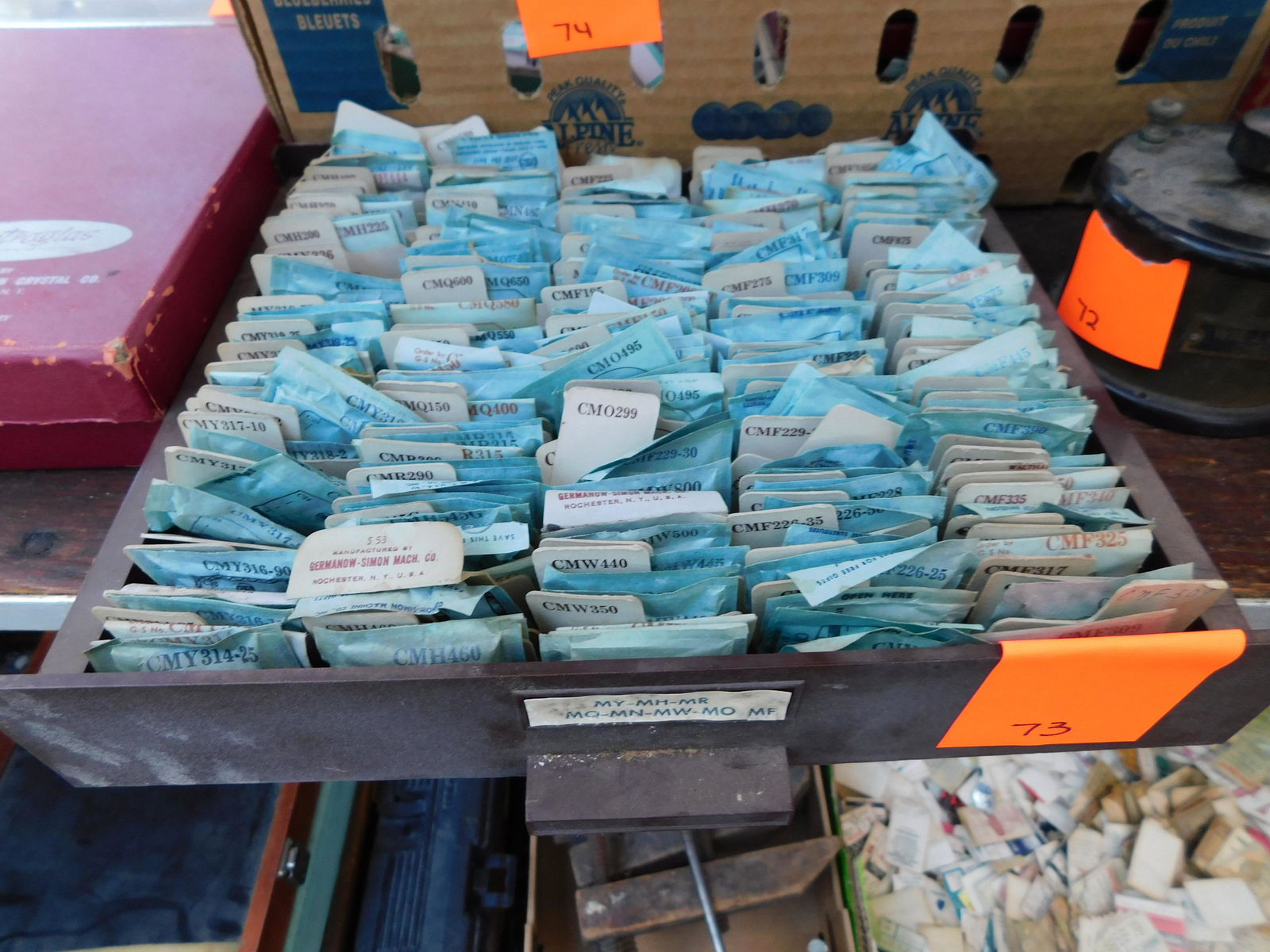 Lot of Watch Crystals: Lot of watch crystals. You are bidding at a live sale. Please read the terms and conditions. This sale will be broadcast live on sale day with full descriptions of each lot being sold, as well as vide