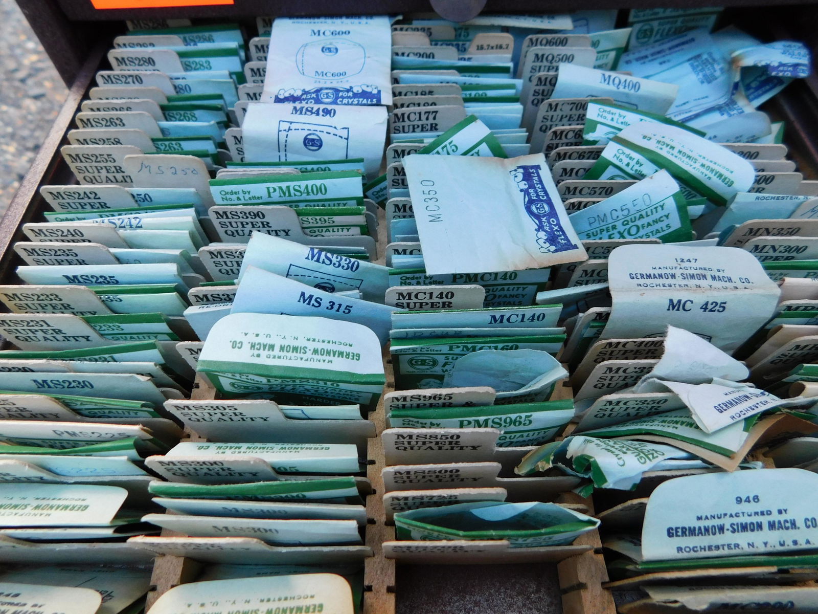 Lot of Watch Crystals: Lot of watch crystals. You are bidding at a live sale. Please read the terms and conditions. This sale will be broadcast live on sale day with full descriptions of each lot being sold, as well as vide