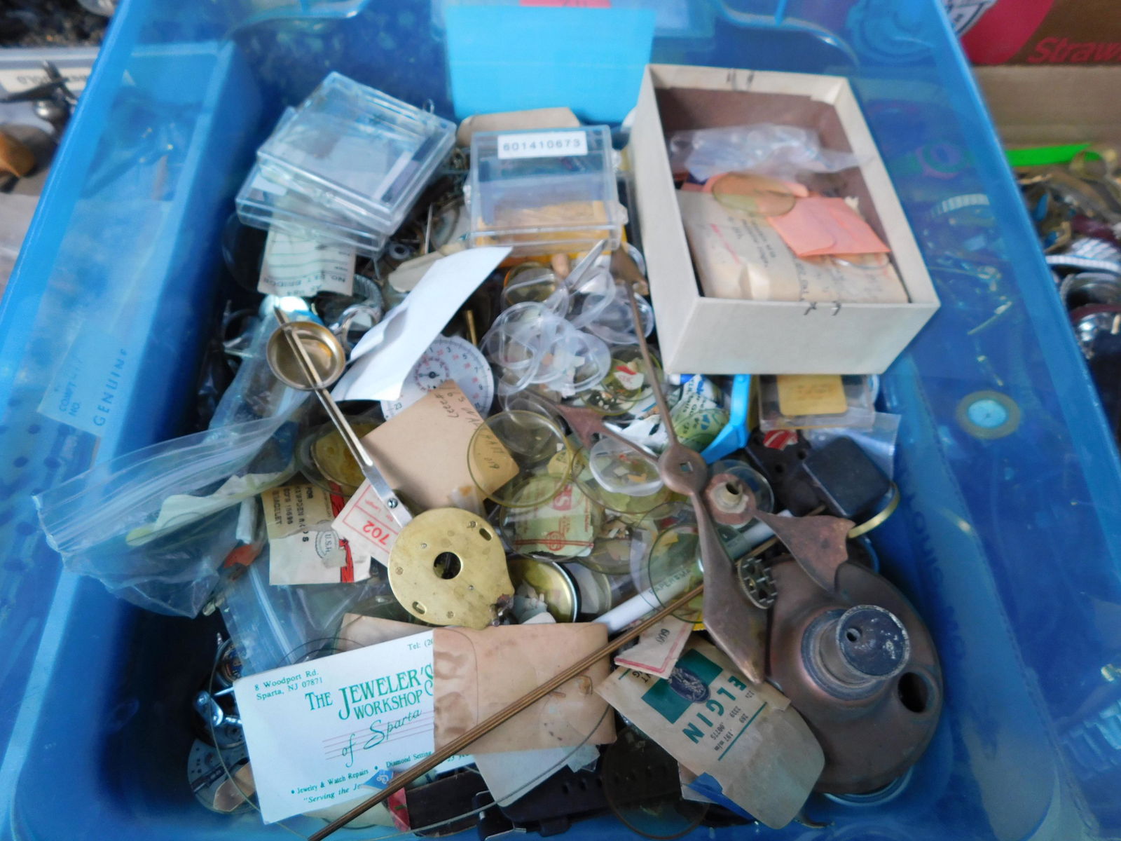 Lot of Watch Parts: Lot of watch parts. .You are bidding at a live sale. Please read the terms and conditions. This sale will be broadcast live on sale day with full descriptions of each lot being sold, as well as video