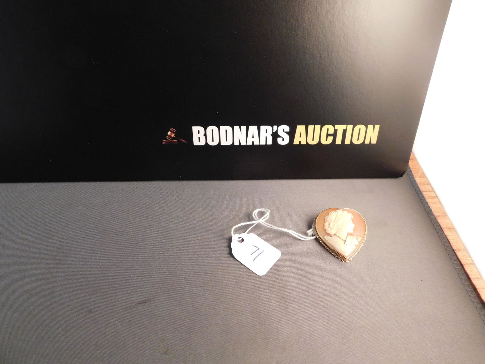 14K Heart Cameo Pendant Pin (1 of 3)