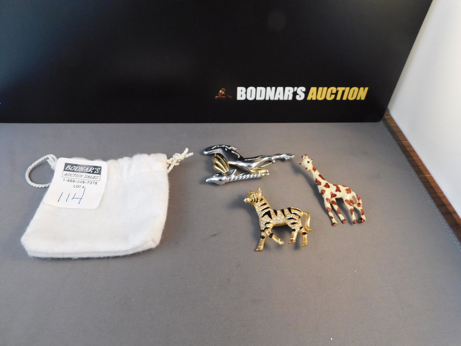 Lot of 3 Designer Animal Pins (1 of 5)