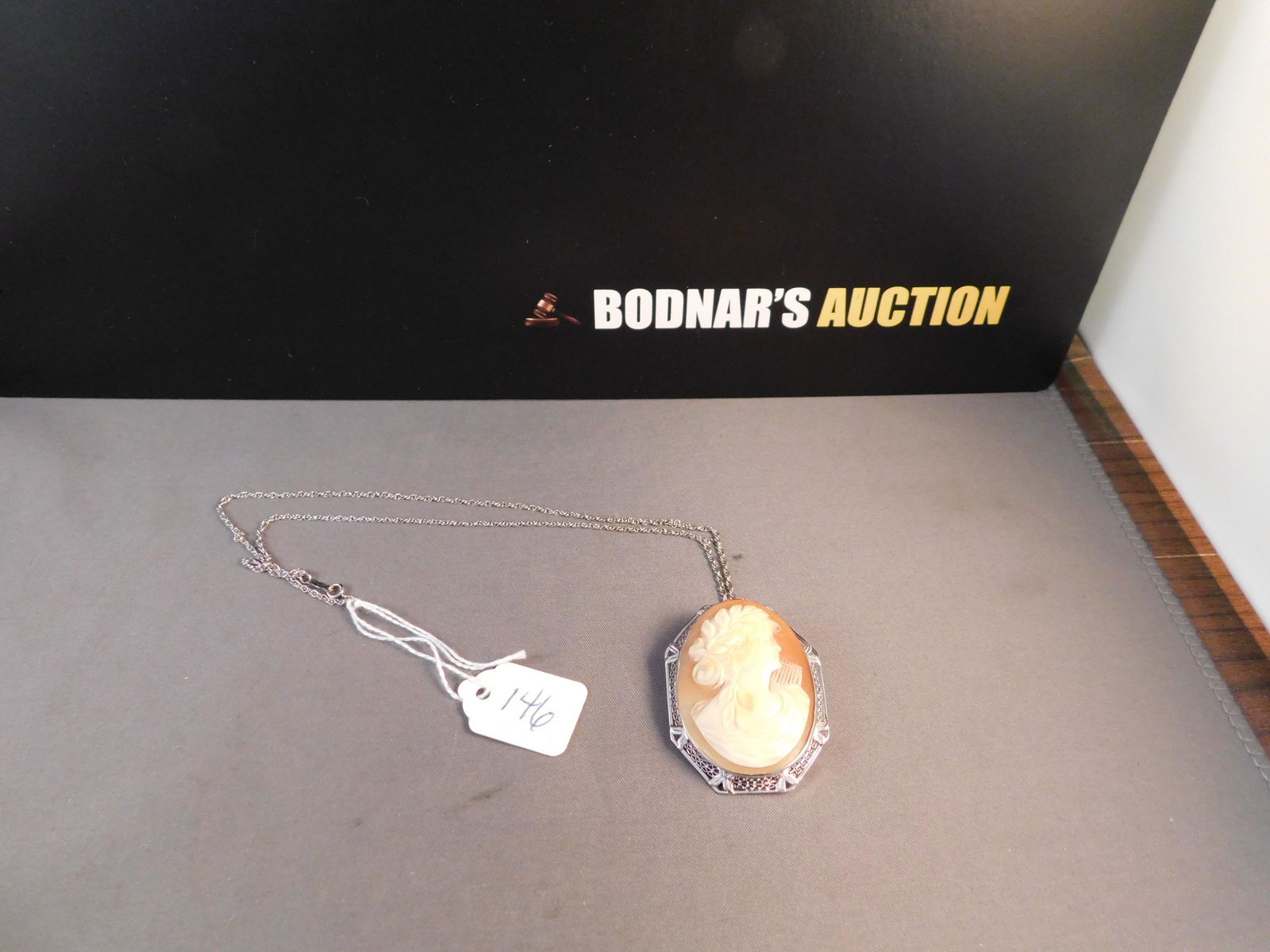 14K Gold Cameo Pin Pendant Necklace (1 of 4)