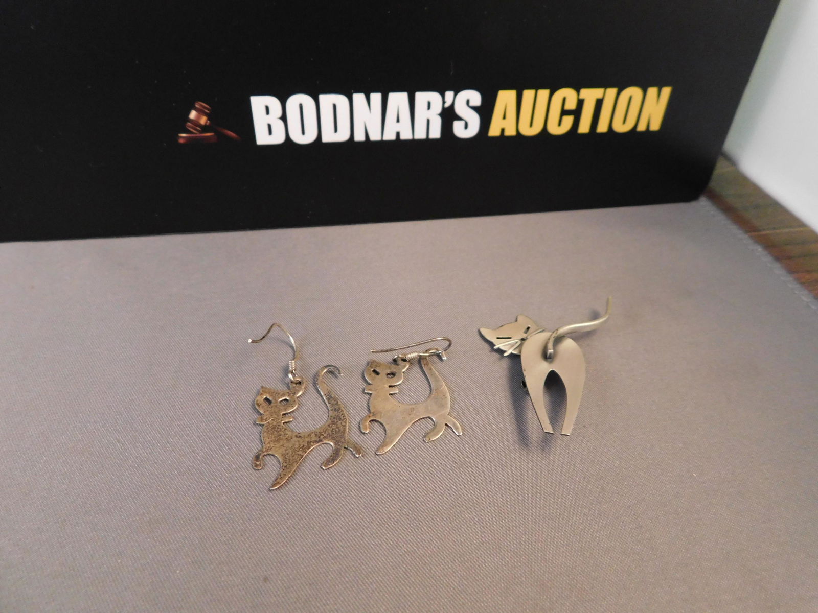 Sterling Cat Pin & Earrings (1 of 1)