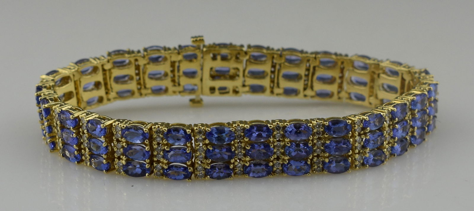 14K Tanzanite Bracelet (1 of 4)