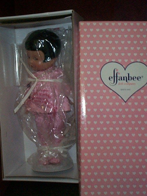 Effanbee Doll Doll Classics Keepsake Doll Club: Effanbee Doll Doll Classics Keepsake Doll Club Chinese Patsy # V989 Measures 12" Buyer to pay $15.00 if you live on the East Coast, Mid West buyer pays $20.00, West Coast buyer pays $25.00 shipping an