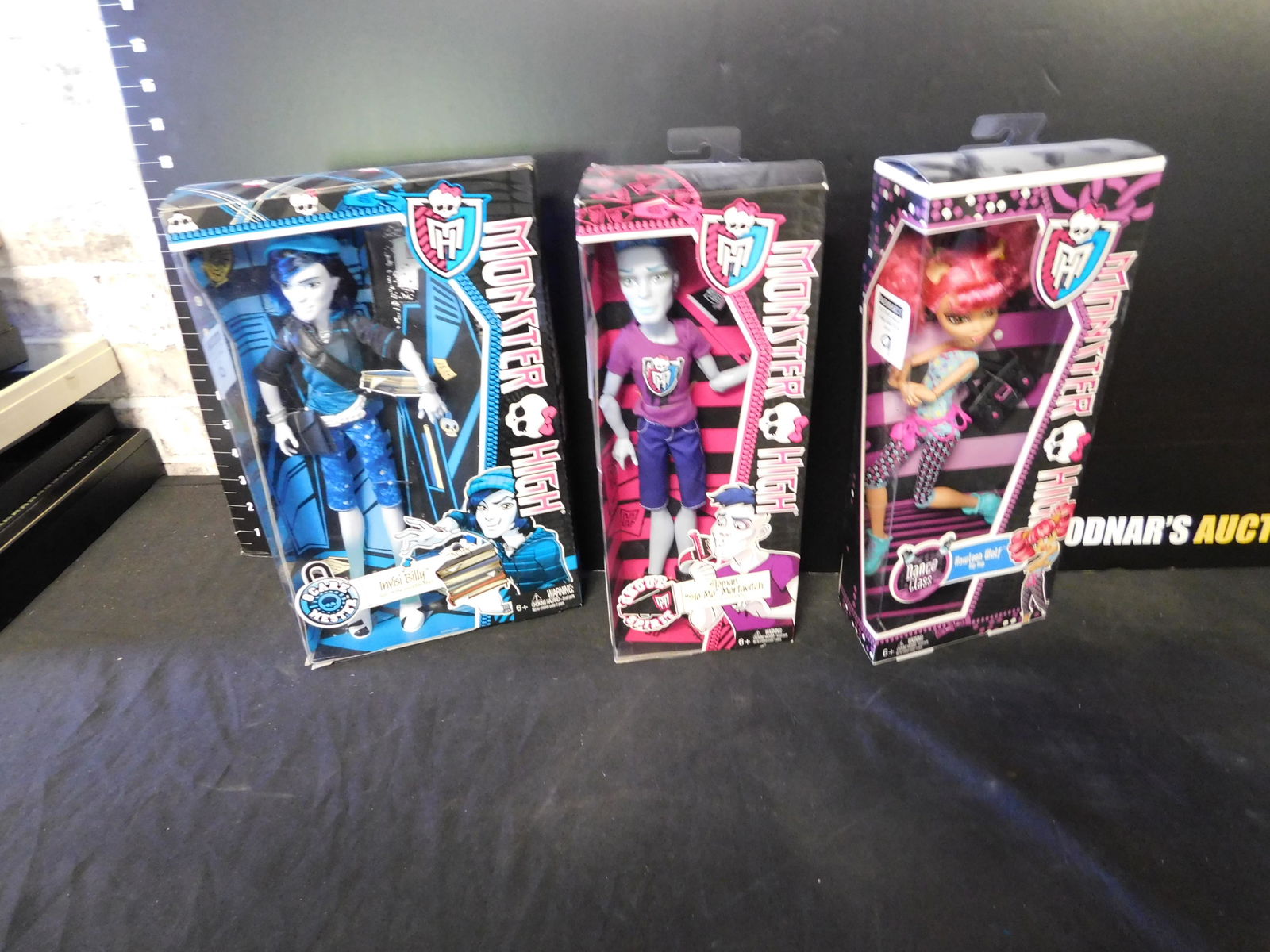 Lot of 3 Monster High Dolls (1 of 2)