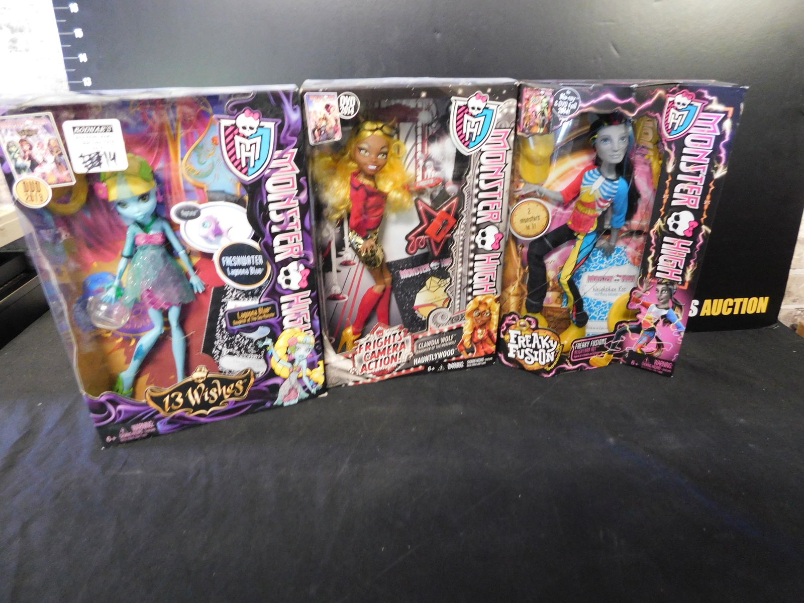 Lot of 3 Monster High Dolls (1 of 2)