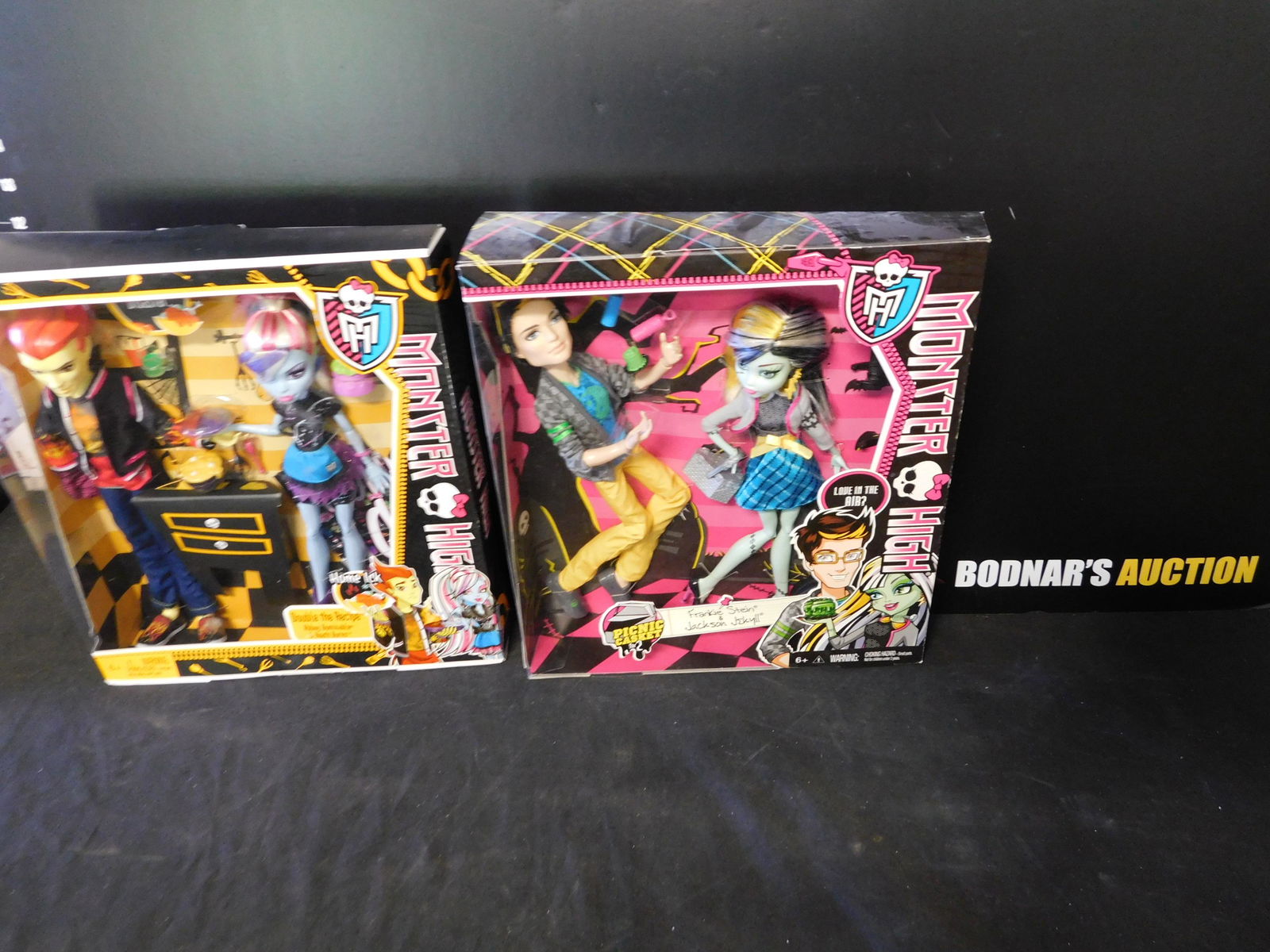 Lot of 2 Monster High 2 Pack Sets (1 of 2)