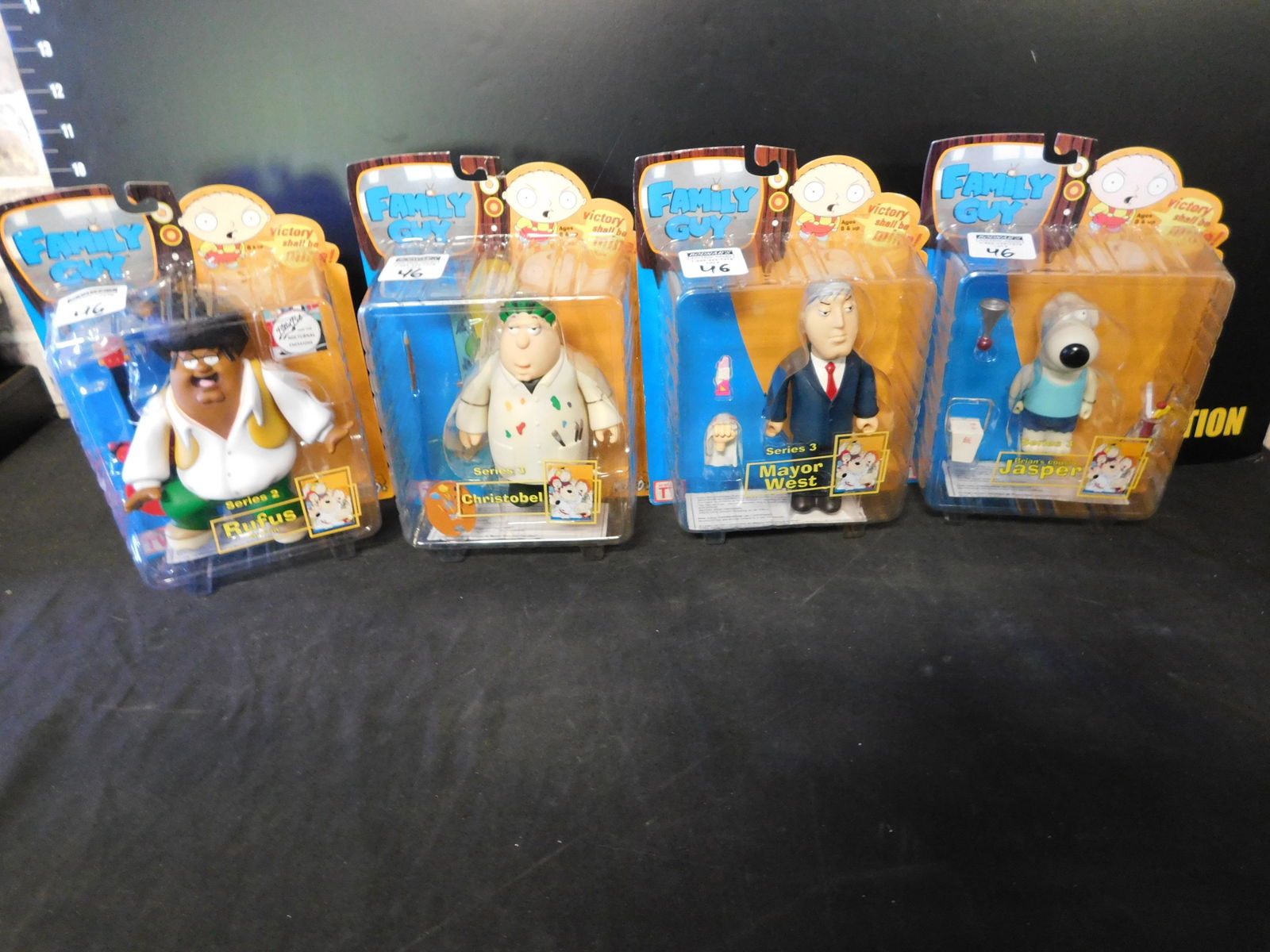 Lot of 4 Family Guy Action Figures (1 of 2)