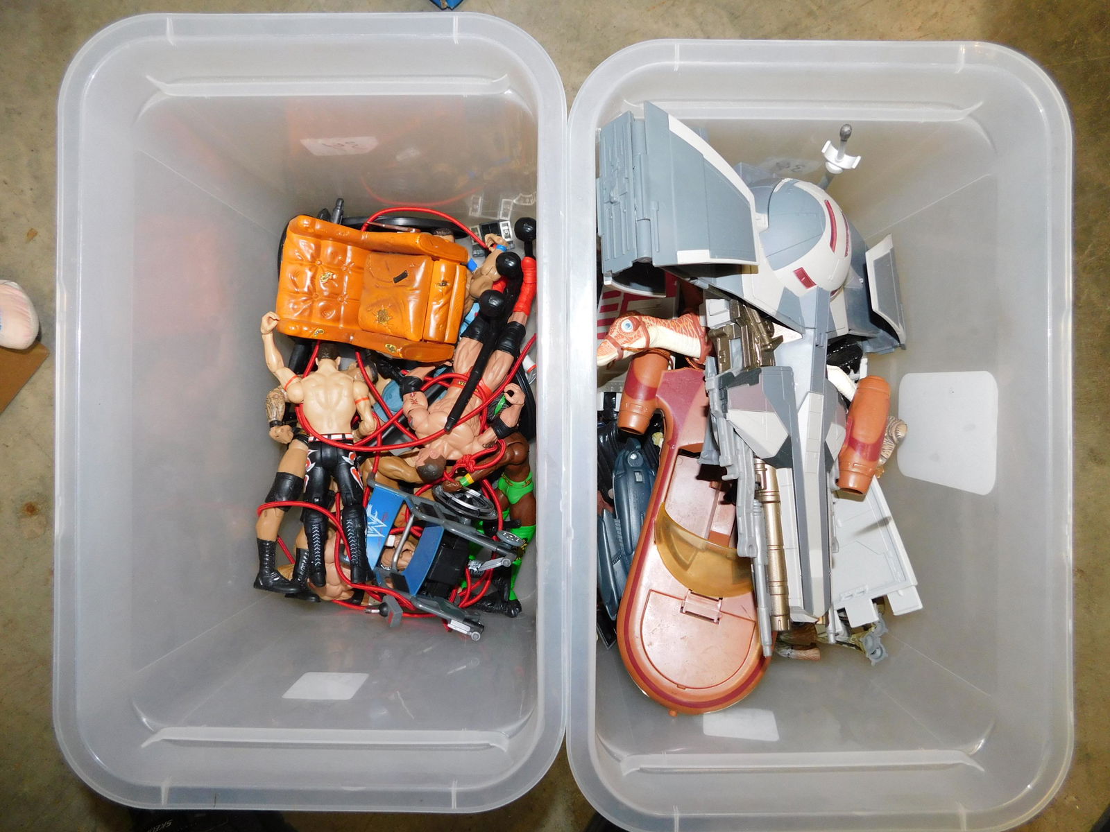 Tub with Star Wars and Wrestling Figures (1 of 1)