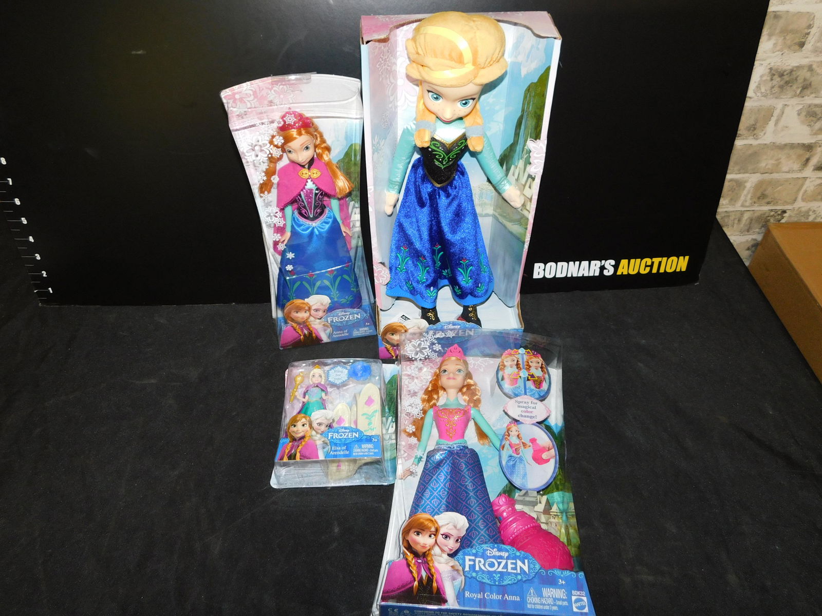 Lot of 4 Disney Frozen Items (1 of 2)