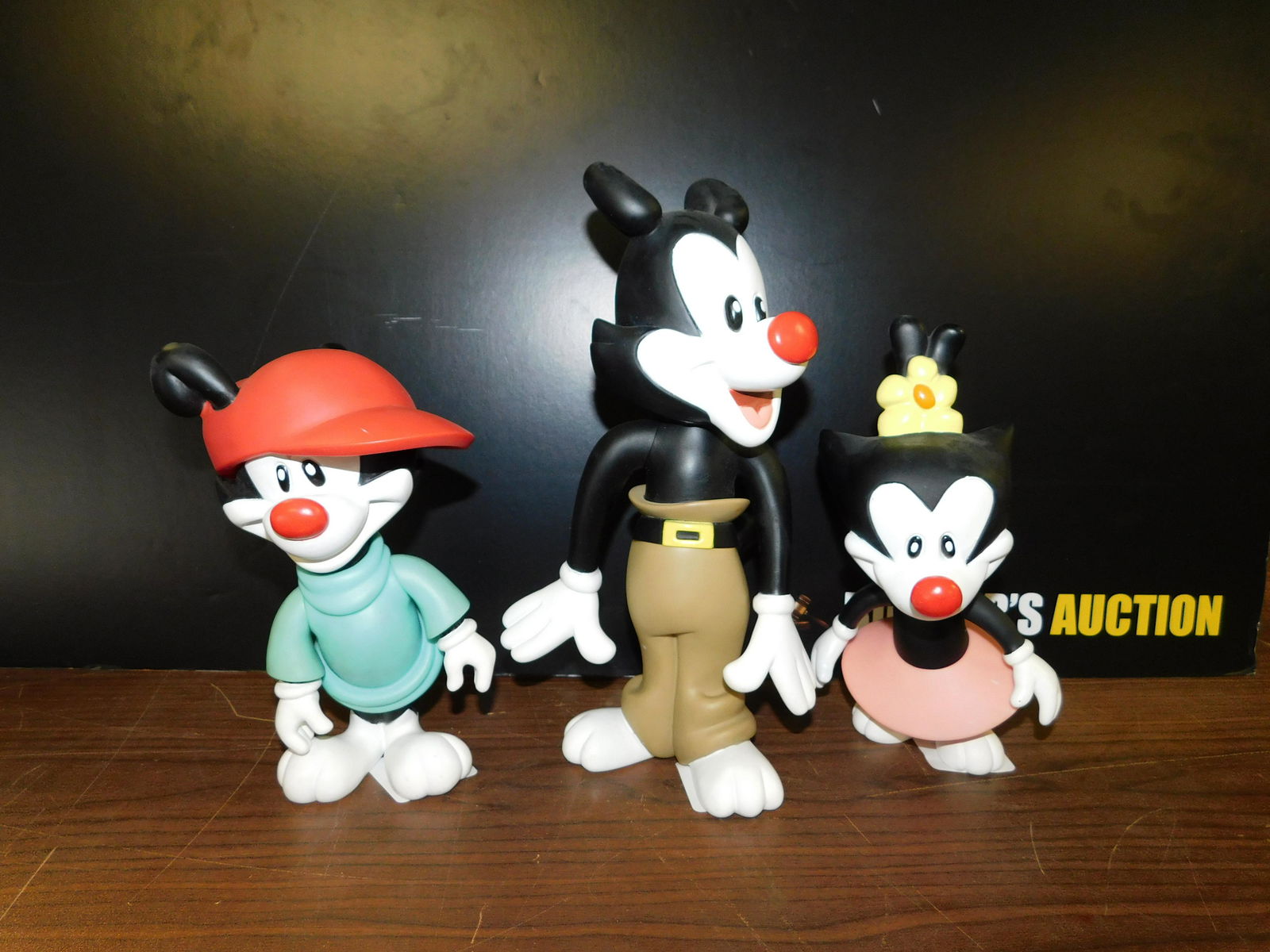 Animaniacs Figures Lot: Lot of 3 Animaniacs Figures. You are bidding at a live sale. Please read the terms and conditions. This sale will be broadcast live on sale day with full descriptions of each lot being sold, as well a