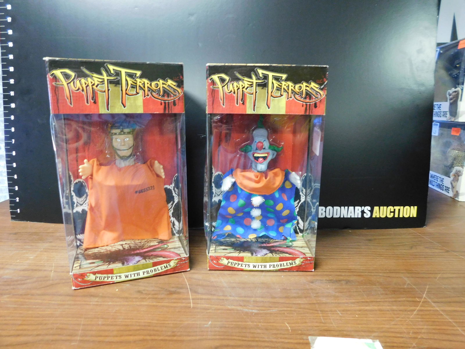 2 Puppet Terrors (1 of 4)