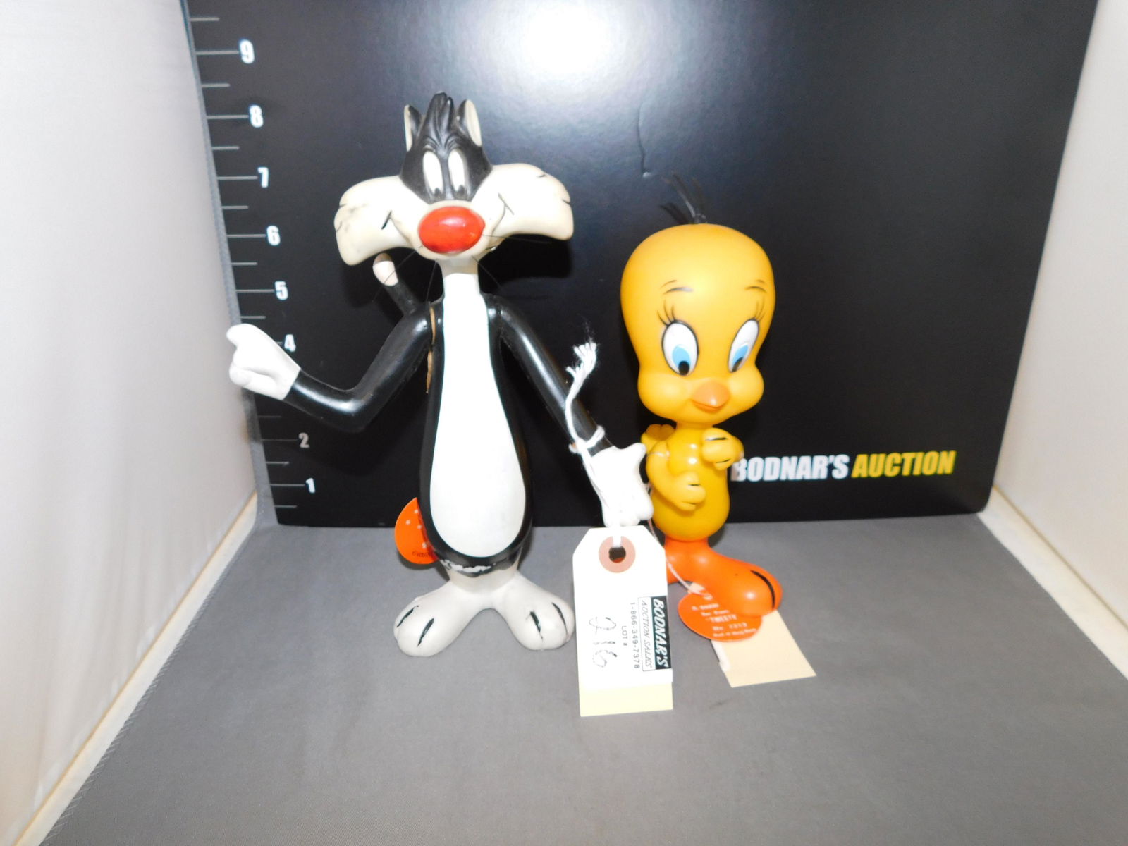R. Dakin Tweety and Sylvester (1 of 2)