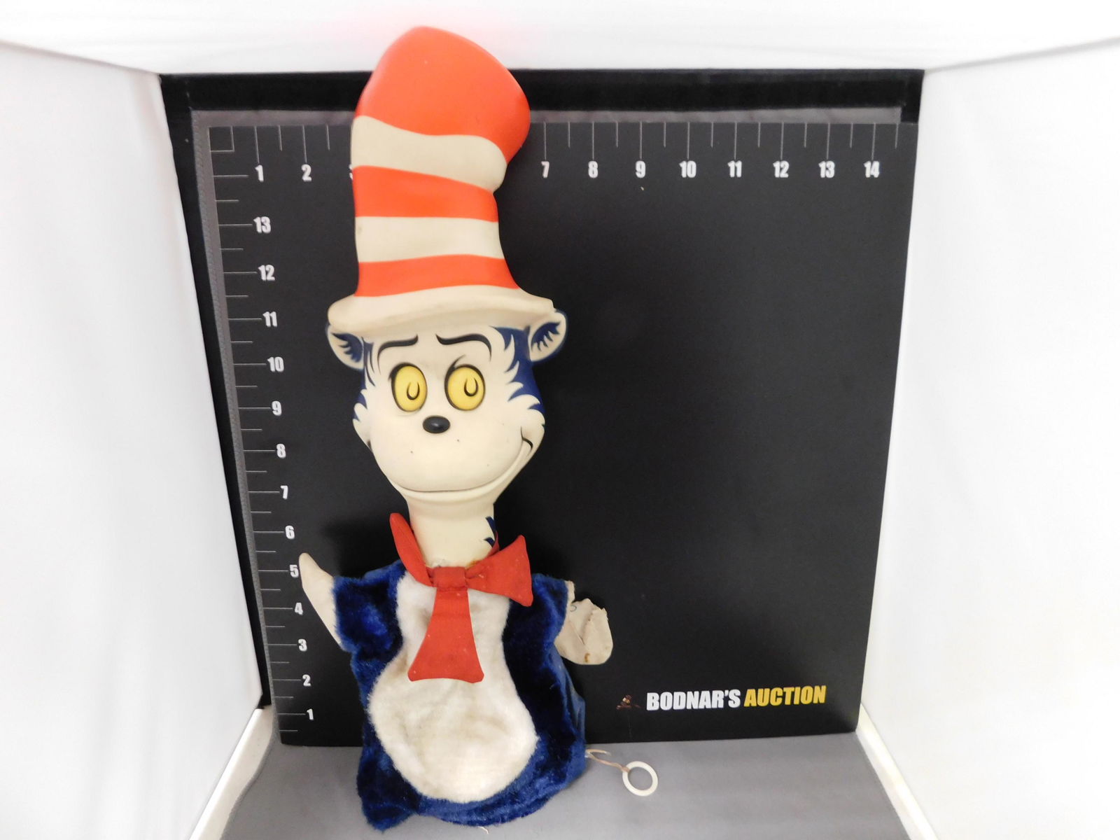Vintage Cat in the Hat Hand Puppet (1 of 2)