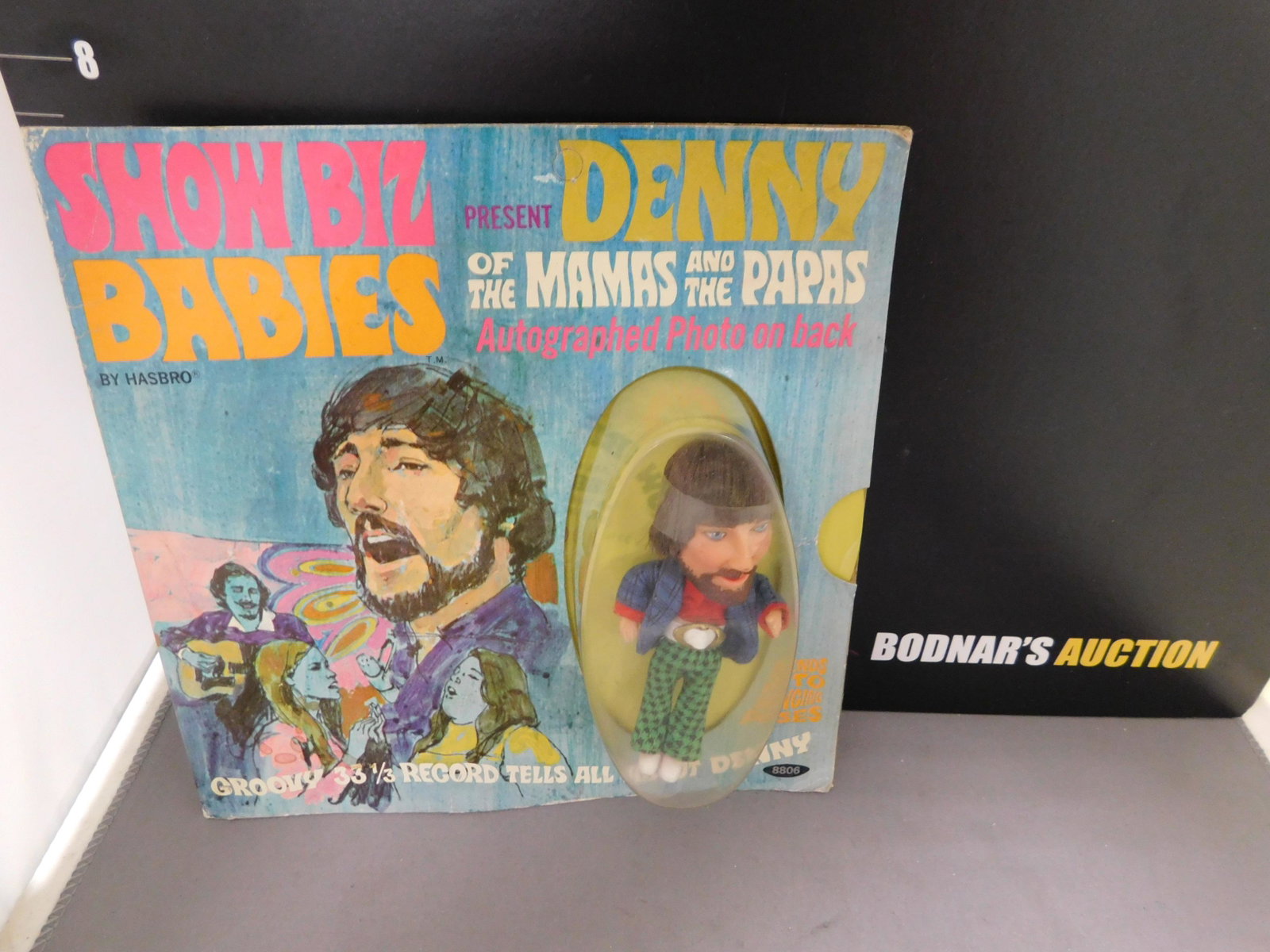 Show Biz Babies Denny Mamas and the Papas: Hasbro 1967 Show Biz Babies Presents Denny of the Mamas and the Papas. Figure measures approx. 5". You are bidding at a live sale, please read the terms and conditions. We are offering contact-less pi
