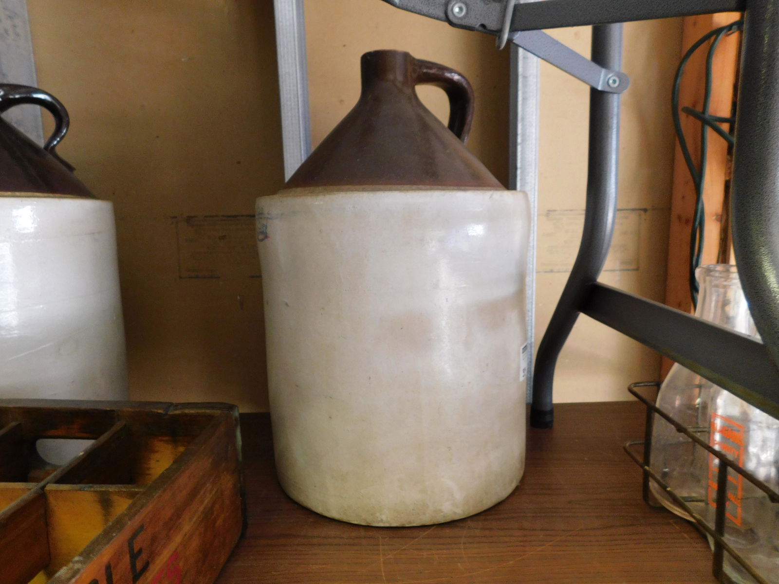 5 Gallon Stoneware Jug: 5 Gallon Stoneware Jug. You are bidding at a live sale. Please read the terms and conditions. This sale will be broadcast live on sale day with full descriptions of each lot being sold, as well as vid
