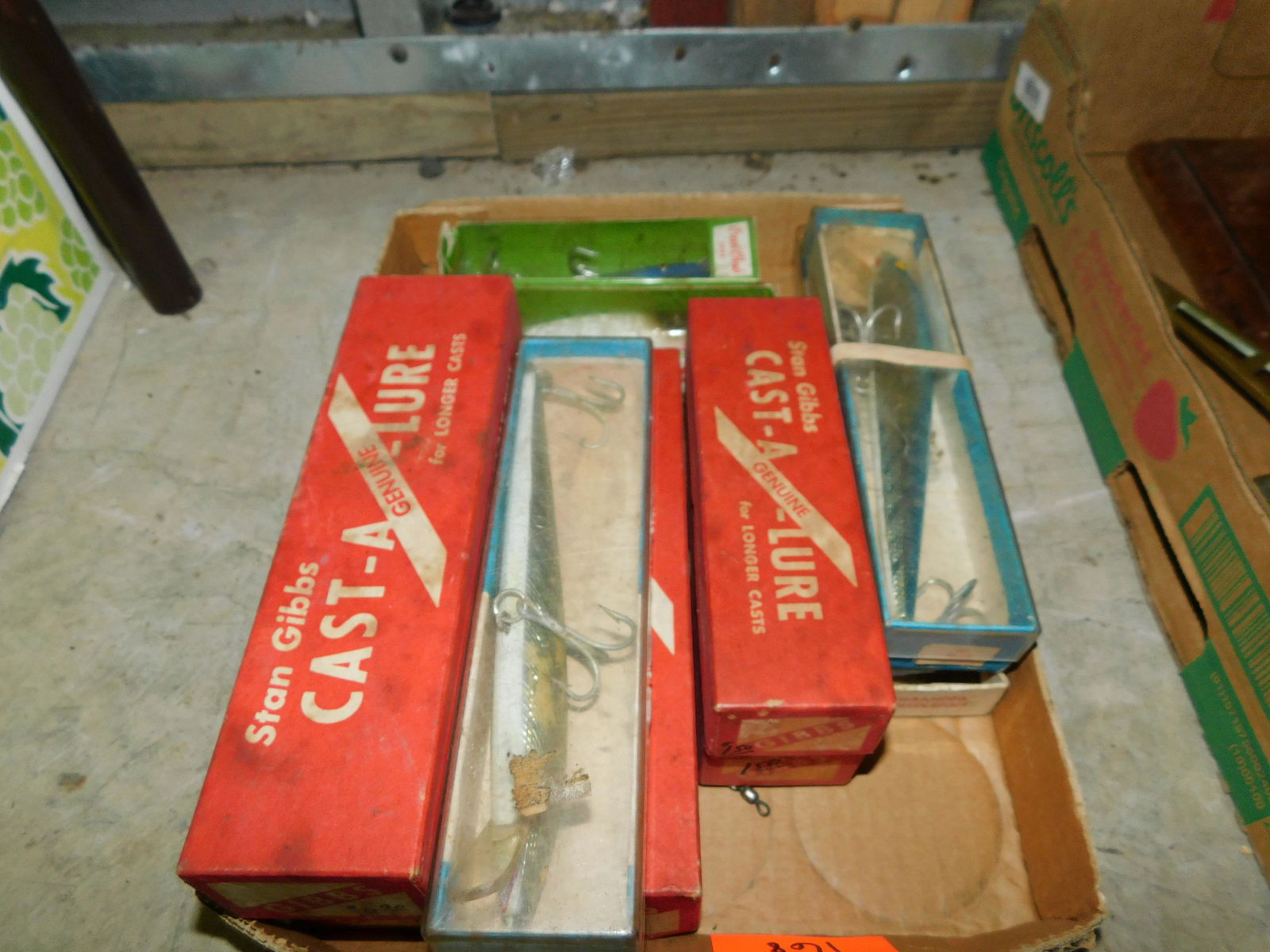 Box Lot of Salt Water Fishing Lures: Box Lot of Salt Water Fishing Lures. You are bidding at a live sale. Please read the terms and conditions. This sale will be broadcast live on sale day with full descriptions of each lot being sold, a