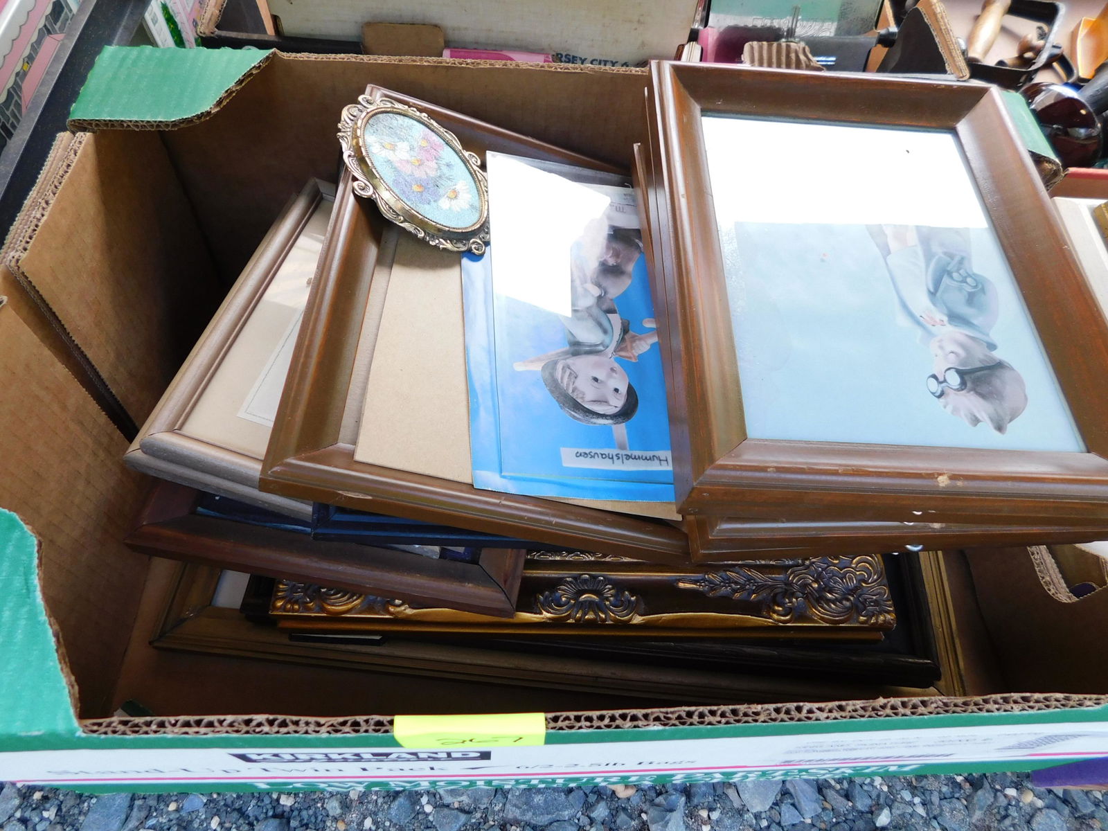 Box Lot of Picture Frames: Box Lot of Picture Frames. You are bidding at a live sale. Please read the terms and conditions. This sale will be broadcast live on sale day with full descriptions of each lot being sold, as well as