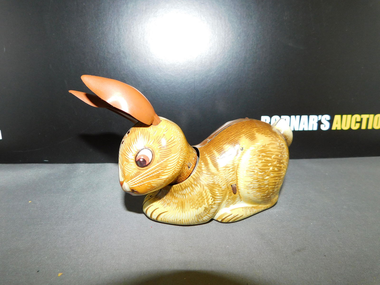 Tin Rabbit Toy (1 of 3)