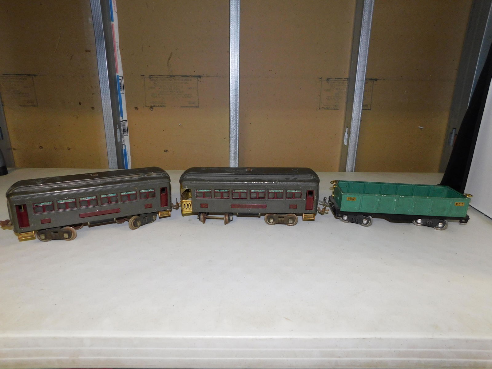 Lot of 3 Lionel Standard Gauge Rolling Stock (1 of 4)