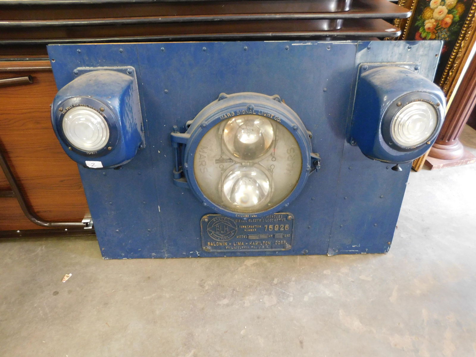 Train Diorama including Lights and Plate (1 of 5)