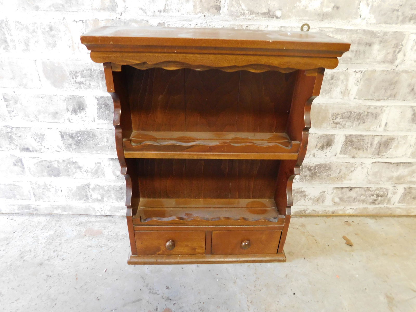 Pine Wall Knick Knack Shelf (1 of 2)