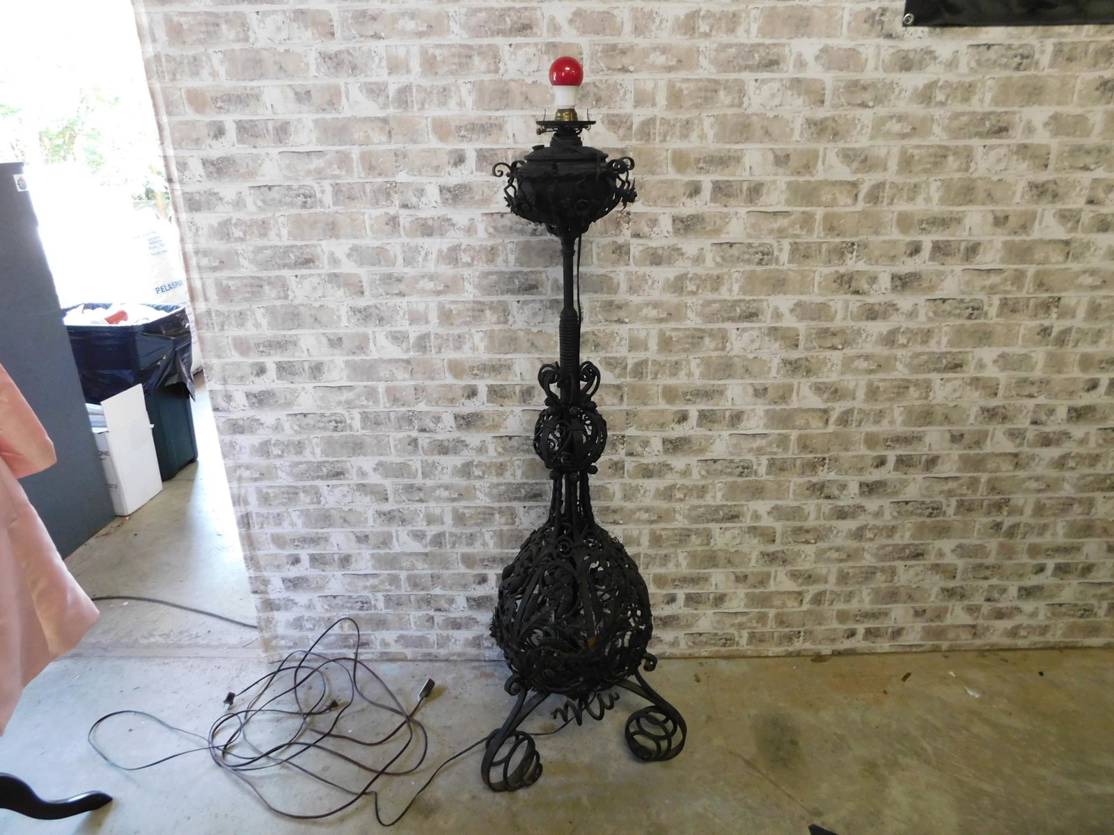 Victorian Raw Iron Piano Lamp: Victorian Raw Iron Piano Lamp. Measures 57" tall x 15" diameter. You are bidding at a live sale. Please read the terms and conditions. This sale will be broadcast live on sale day with full descriptio