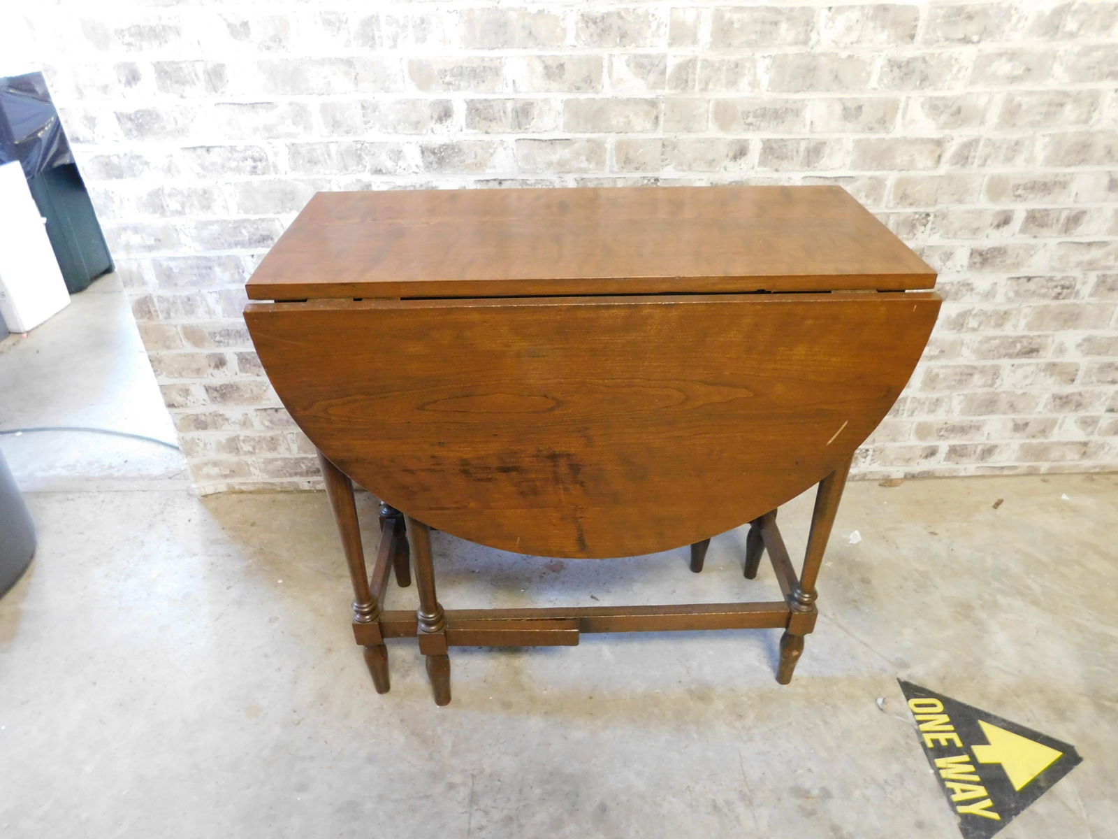 Walnut Drop Leaf Table (1 of 3)