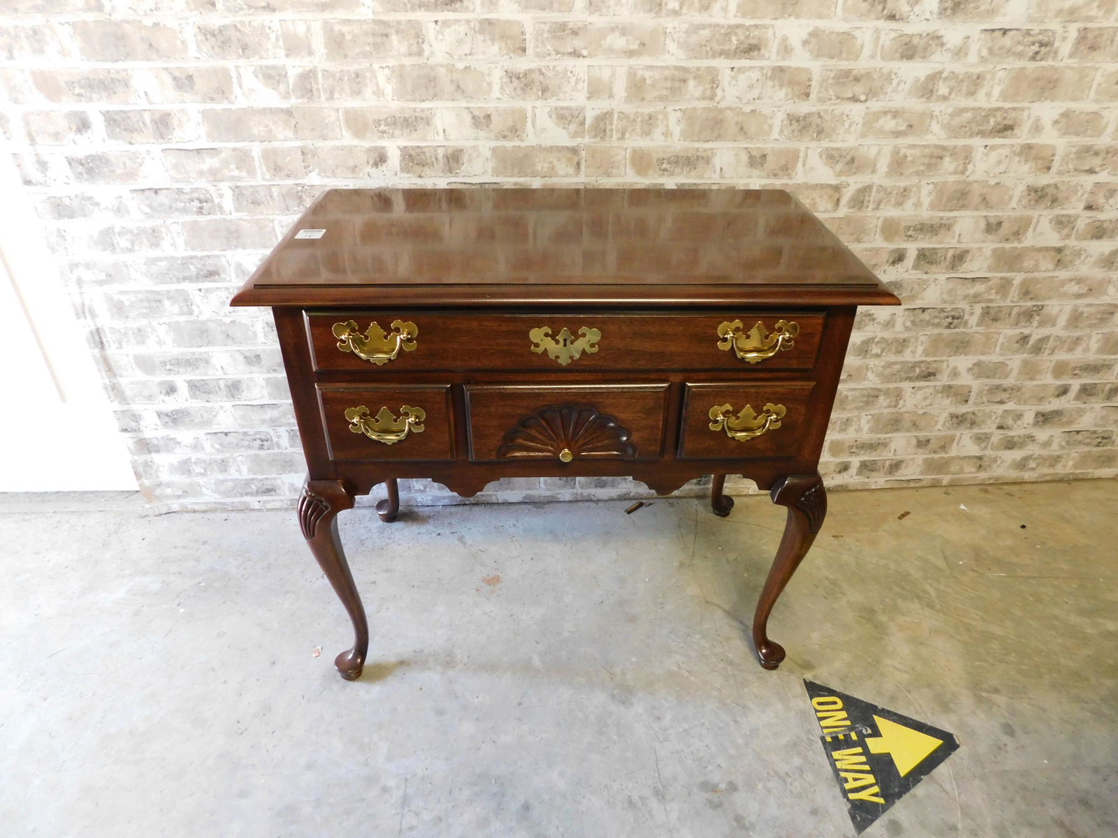 Drexel Chippendale Style Server (1 of 4)