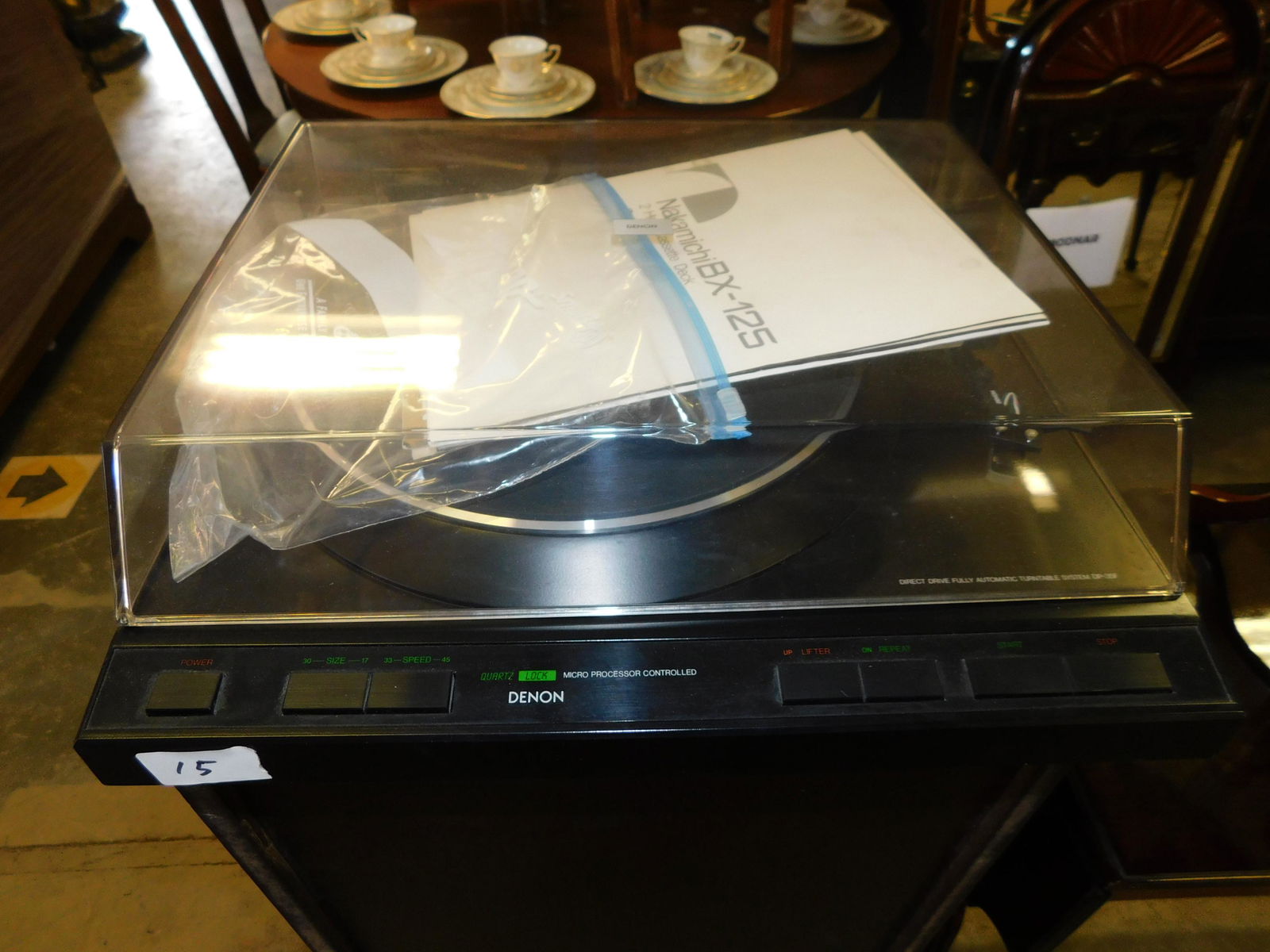 Denon Turntable (1 of 2)
