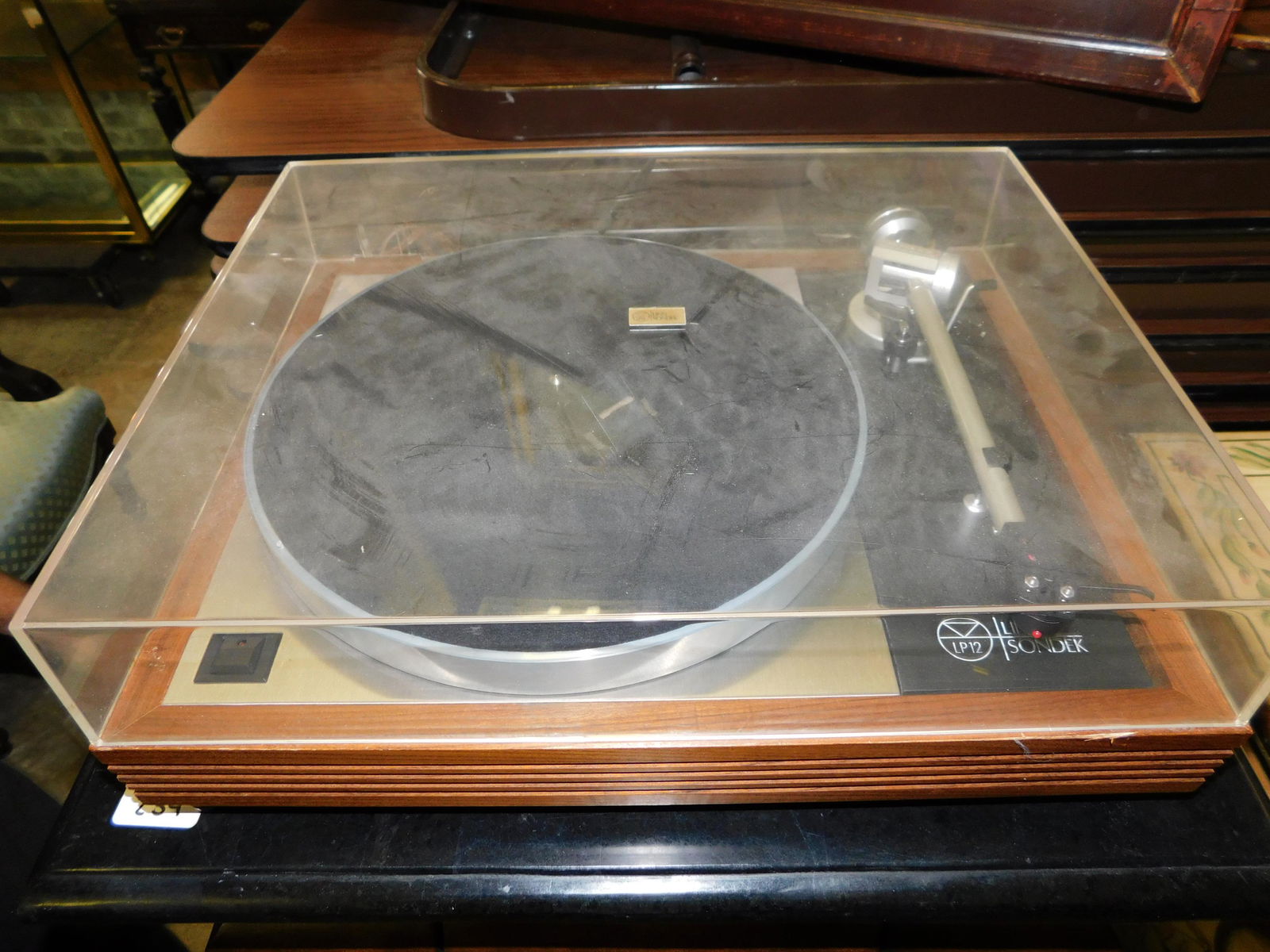 Linn Sondek LP12 Record Player (1 of 3)