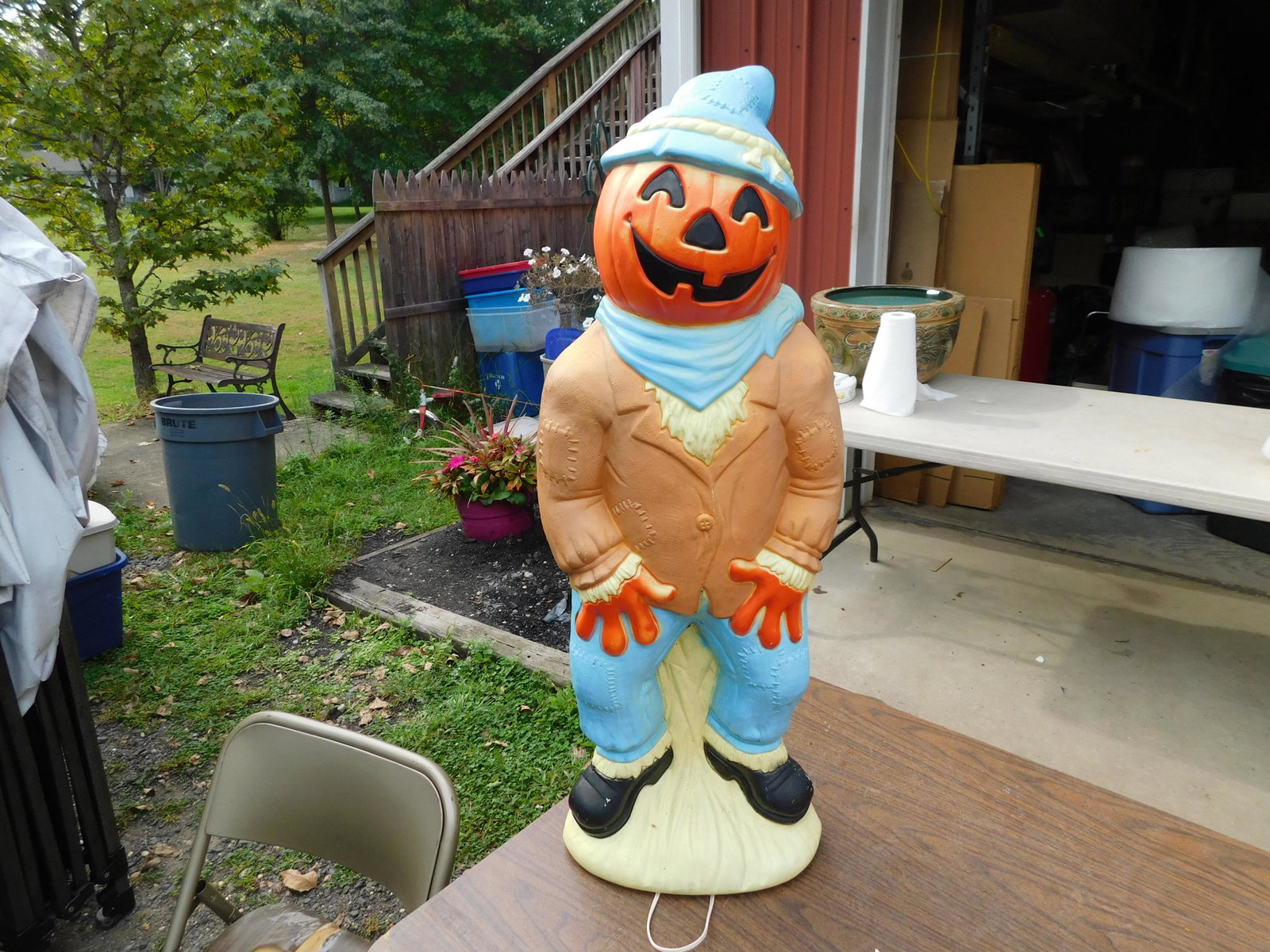 Pumpkin Scarecrow Lighted Blow Mold (1 of 2)