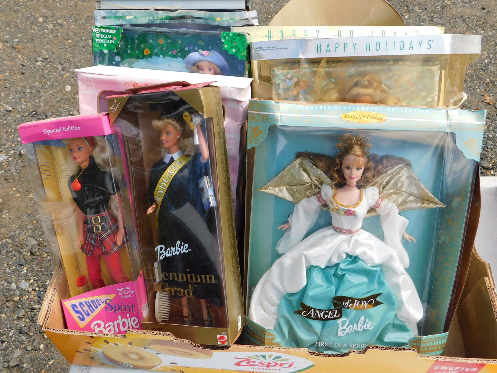 Box Lot of Barbie's: Box Lot of Barbie's. You are bidding at a live sale. Please read the terms and conditions. This sale will be broadcast live on sale day with full descriptions of each lot being sold, as well as video