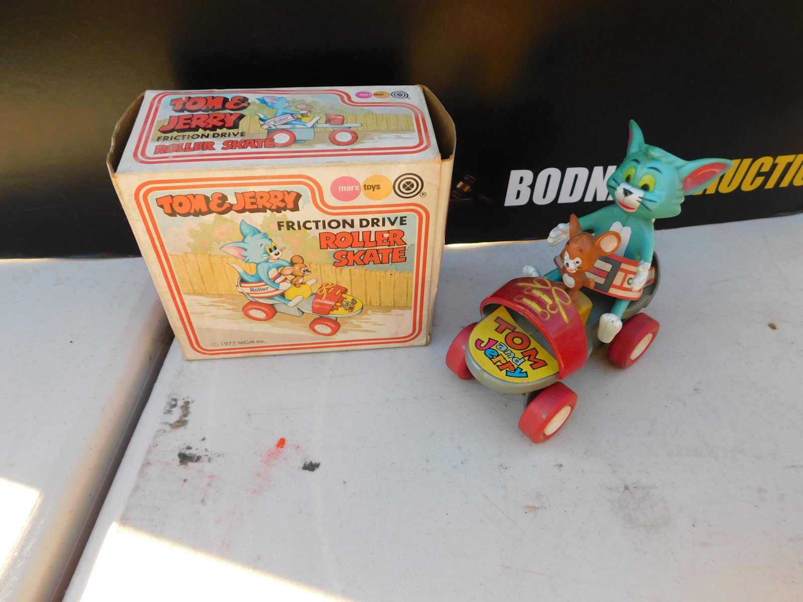 Marx Tom & Jerry Friction Drive Toy: Marx Tom & Jerry Friction Drive Roller Skate with Box. You are bidding at a live sale. Please read the terms and conditions. This sale will be broadcast live on sale day with full descriptions of each