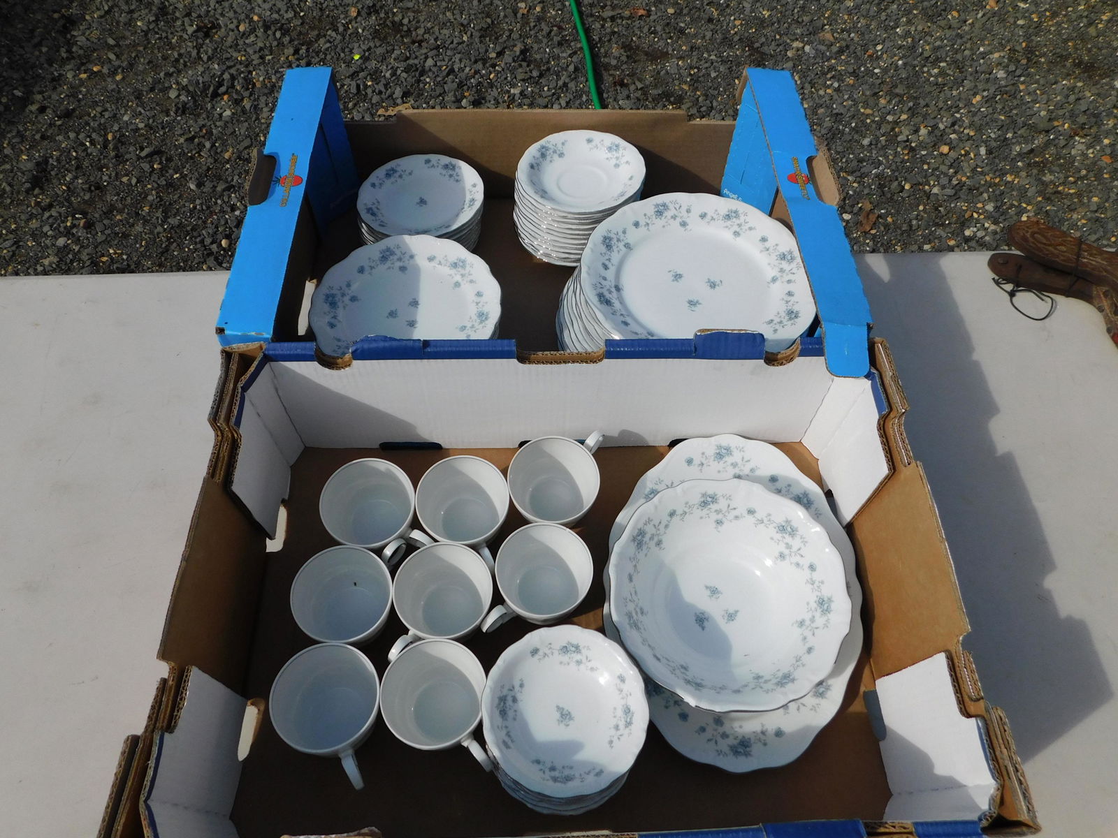 Service for 8 Bavaria Germany Dinnerware Set: Service for 8 Bavaria Germany Dinnerware Set. You are bidding at a live sale. Please read the terms and conditions. This sale will be broadcast live on sale day with full descriptions of each lot bein