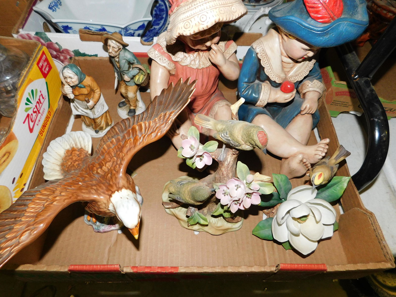 Lot of Figurines: Lot of Figurines. You are bidding at a live sale. Please read the terms and conditions. This sale will be broadcast live on sale day with full descriptions of each lot being sold, as well as video fee