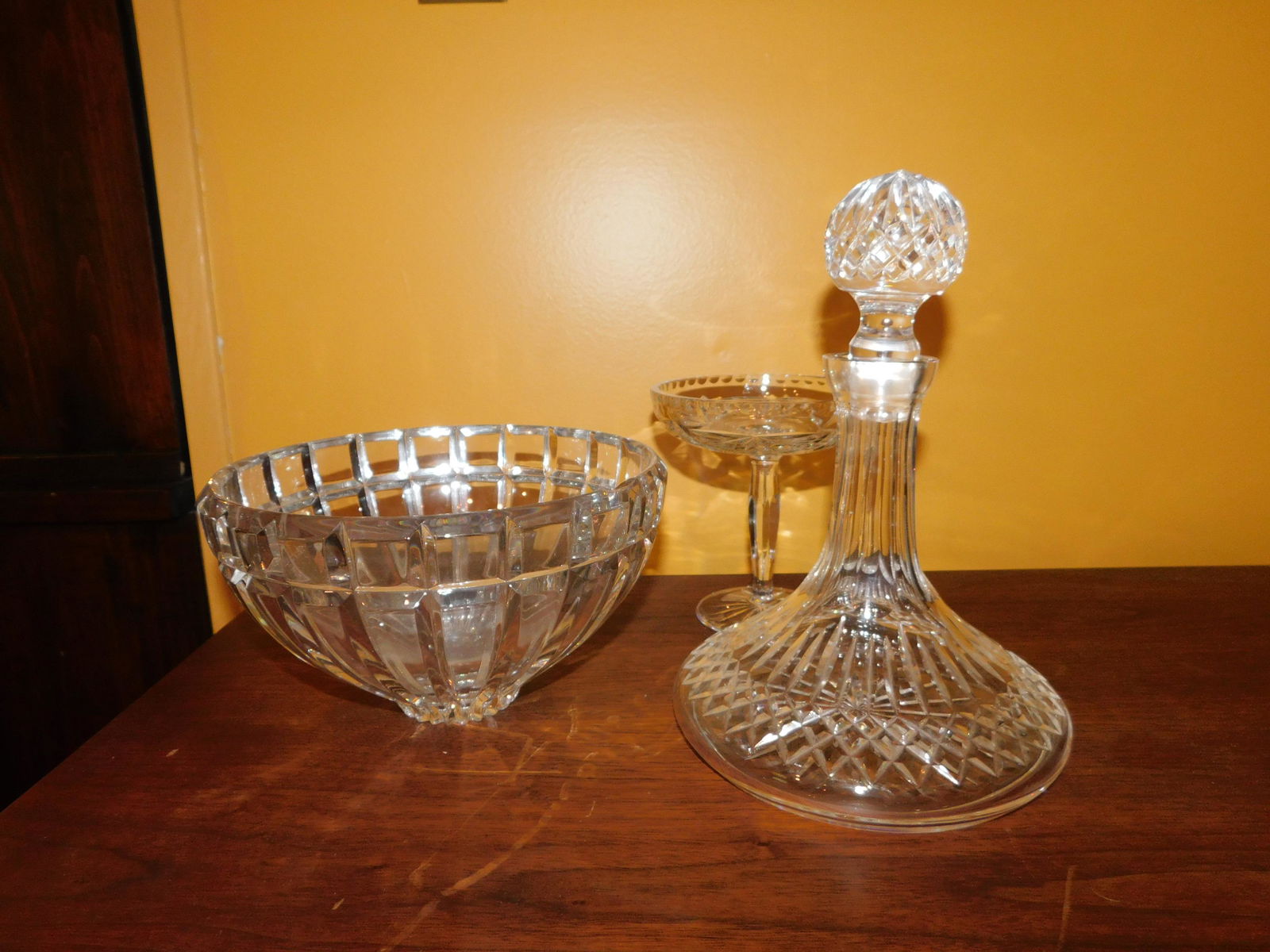 Lot of 3 Pieces of Cut Glass (1 of 4)