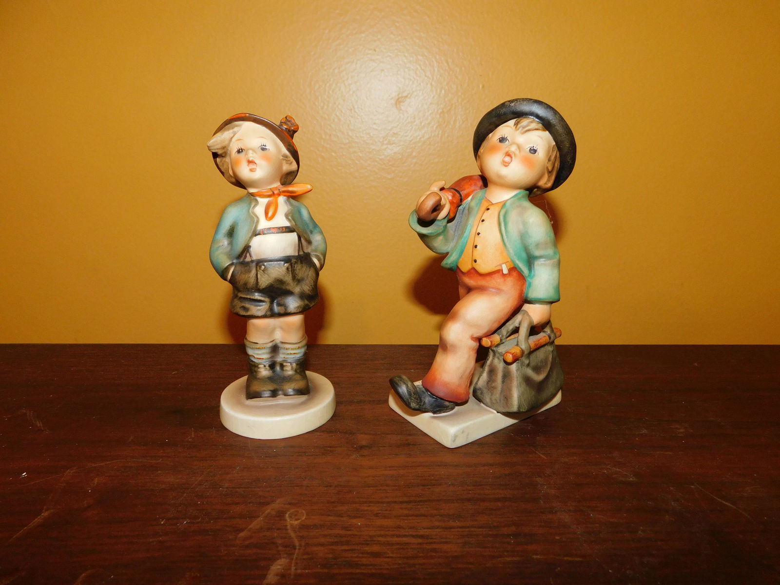 Lot of 2 Hummel Figurines (1 of 3)