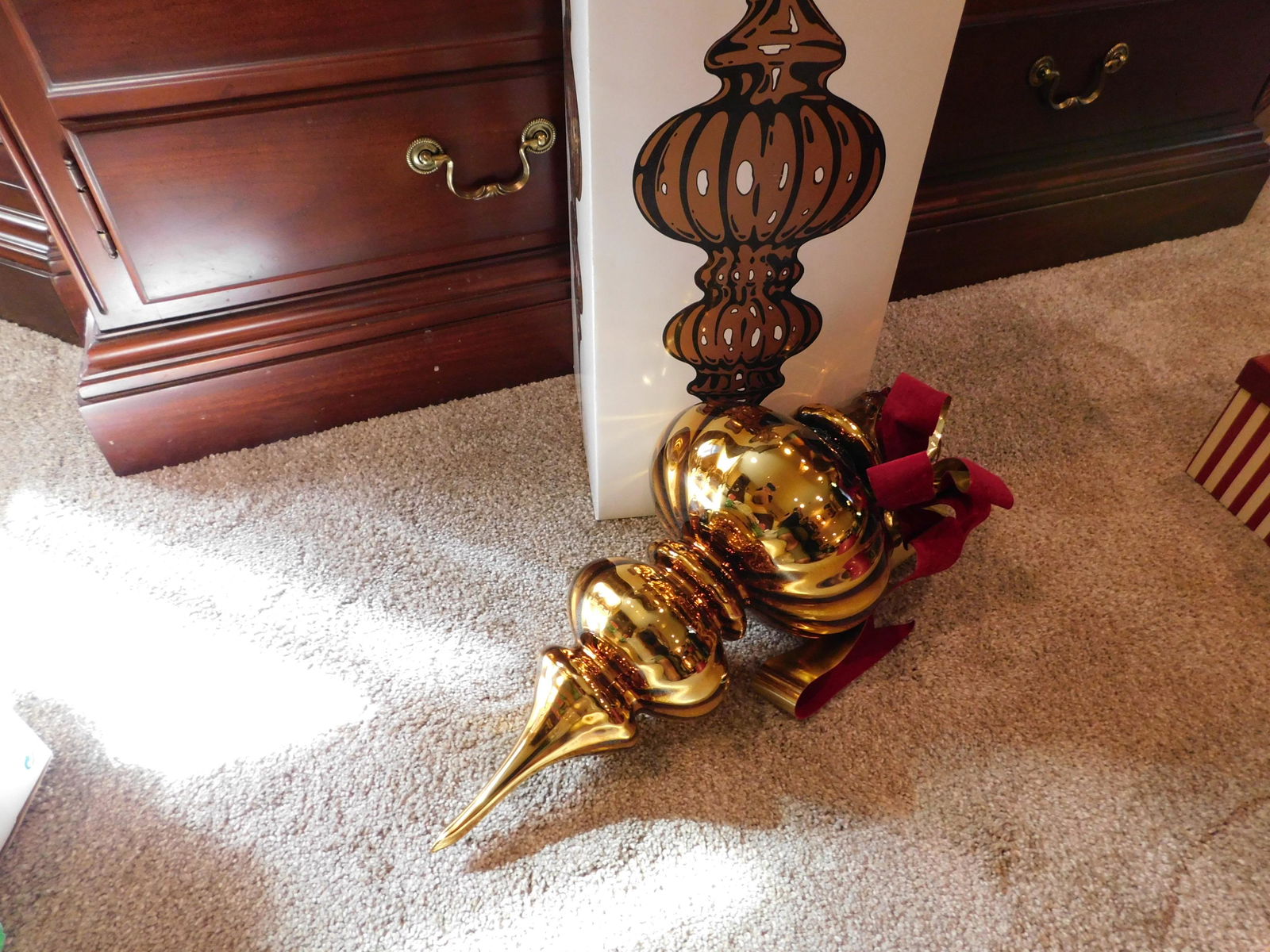 Dept. 56 Large Glass Ornament (1 of 3)