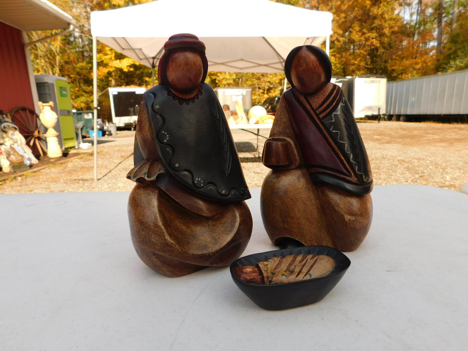 Hard Carved 3 Piece Nativity Set (1 of 2)
